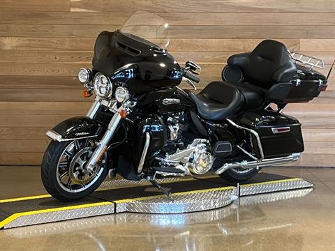 2019 Harley-Davidson Electra Glide® Ultra Classic® in Salem, Oregon - Photo 4