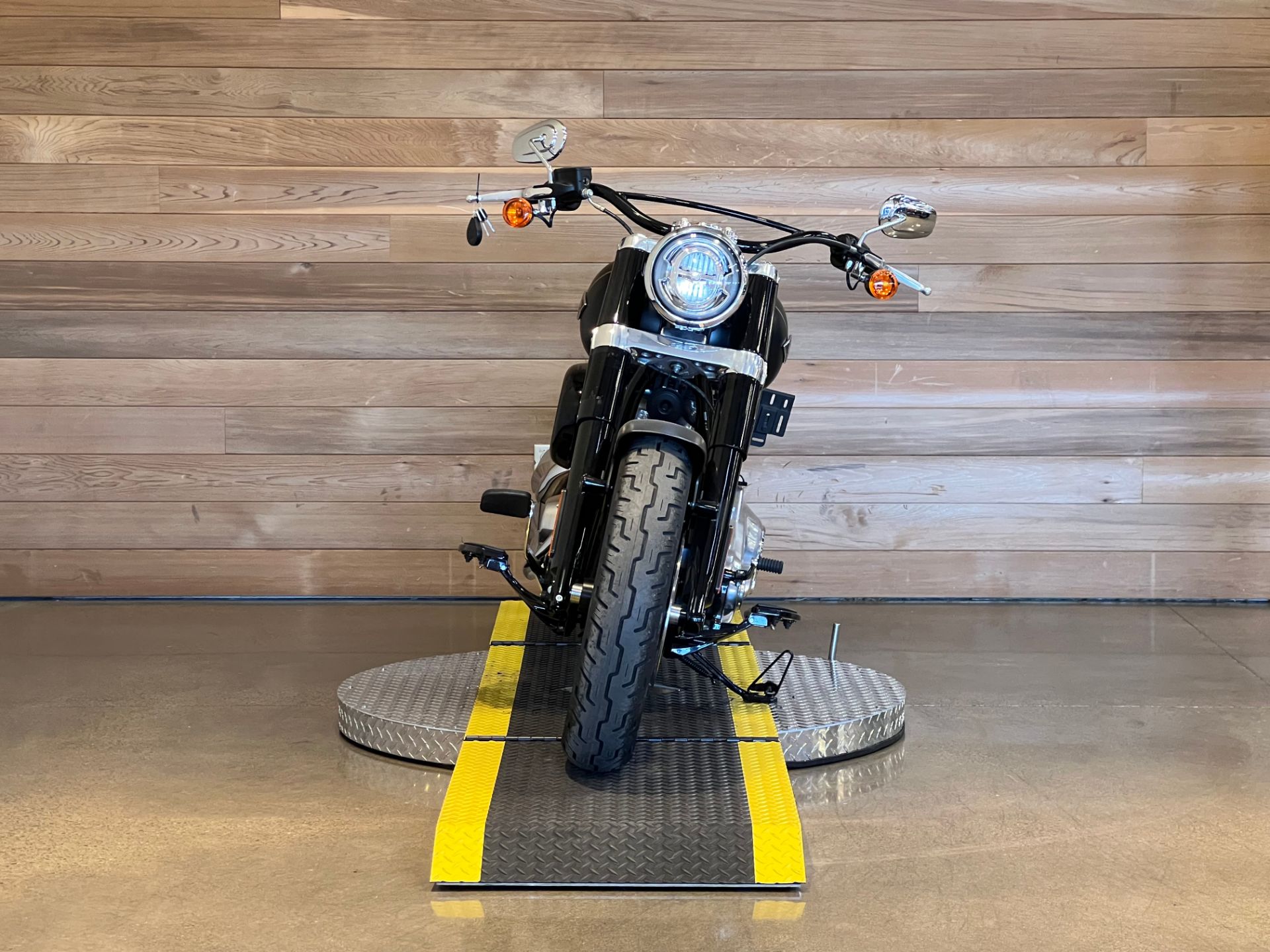 2021 Harley-Davidson Softail Slim® in Salem, Oregon - Photo 3