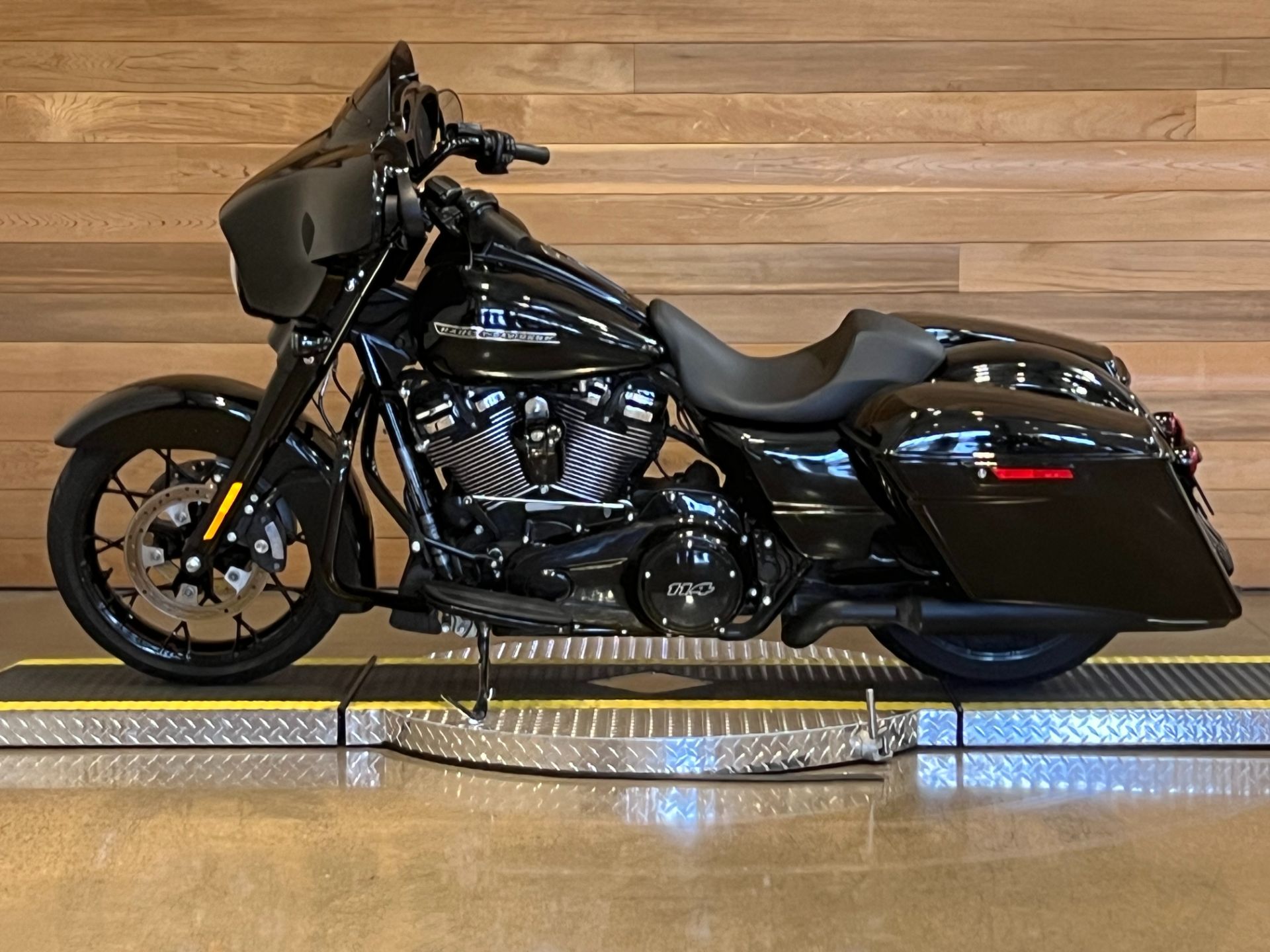 2020 Harley-Davidson Street Glide® Special in Salem, Oregon - Photo 5