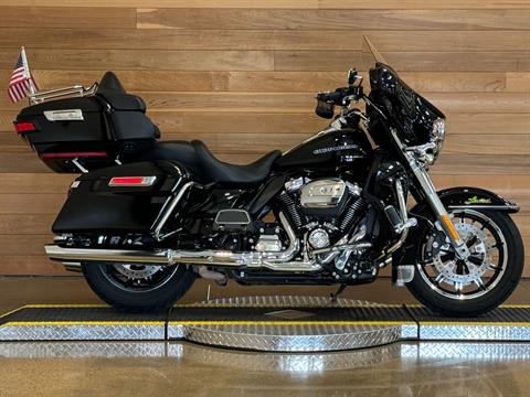 2019 Harley-Davidson Ultra Limited in Salem, Oregon - Photo 1