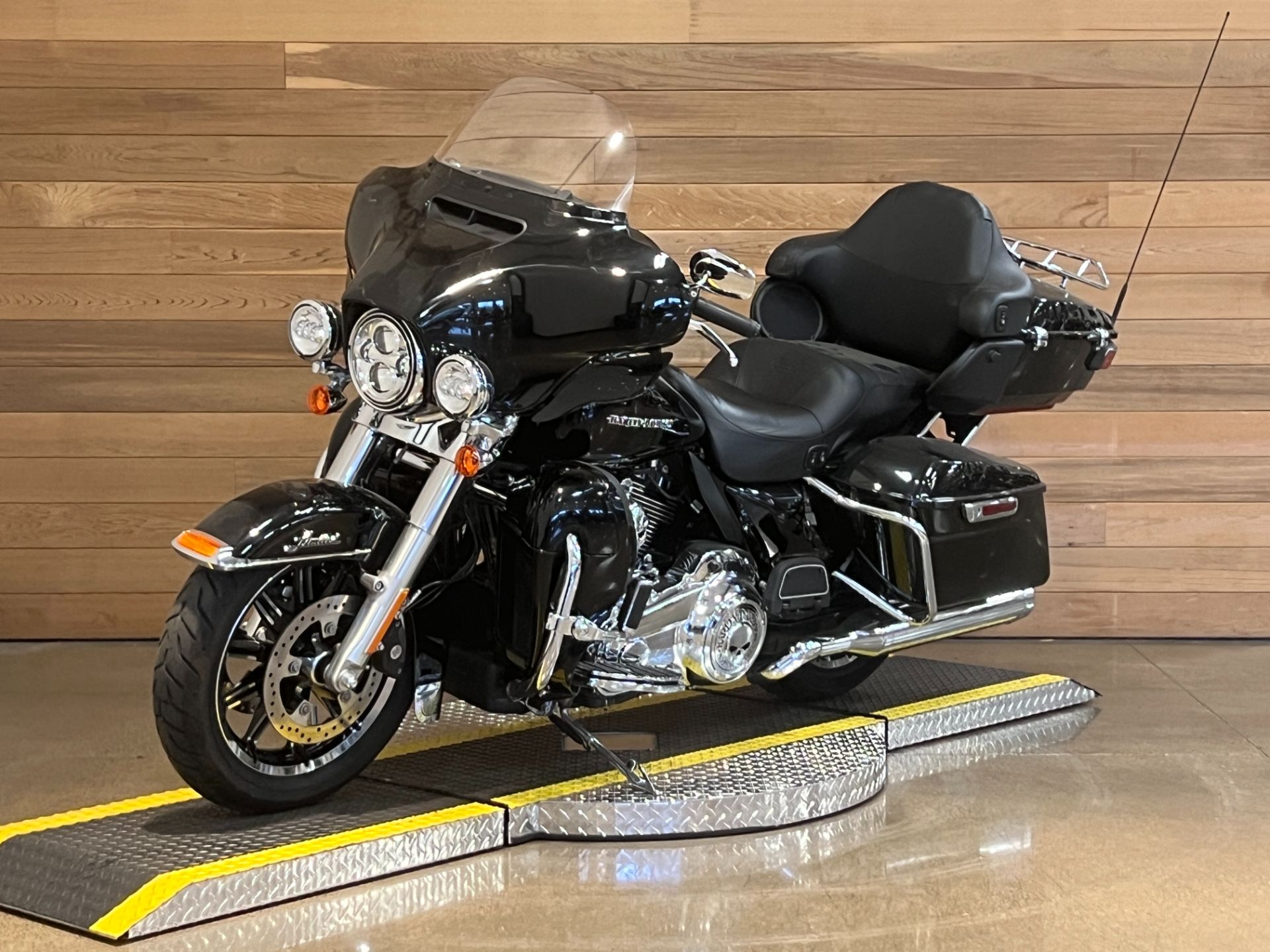 2019 Harley-Davidson Ultra Limited in Salem, Oregon - Photo 4