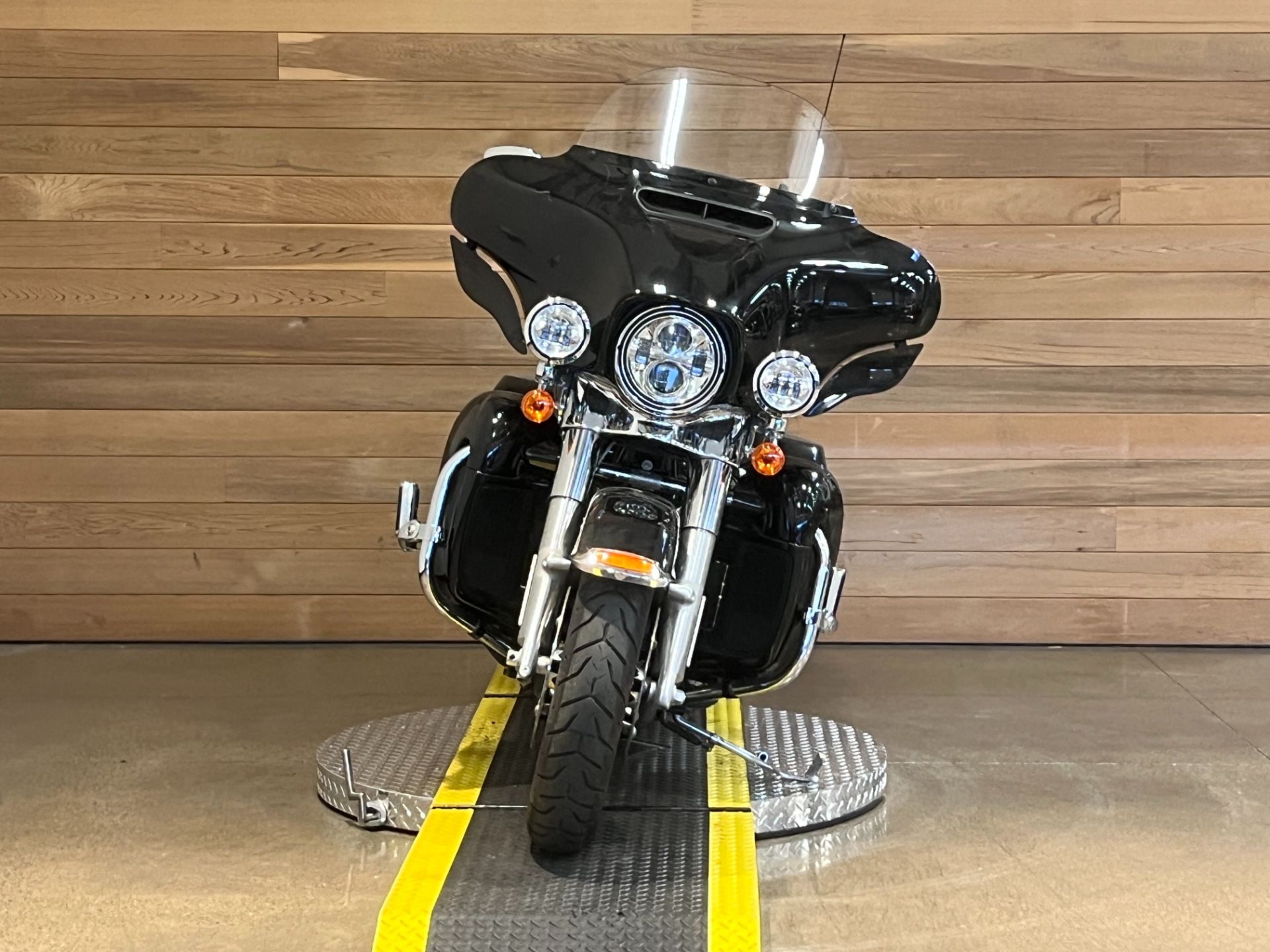 2019 Harley-Davidson Ultra Limited in Salem, Oregon - Photo 3