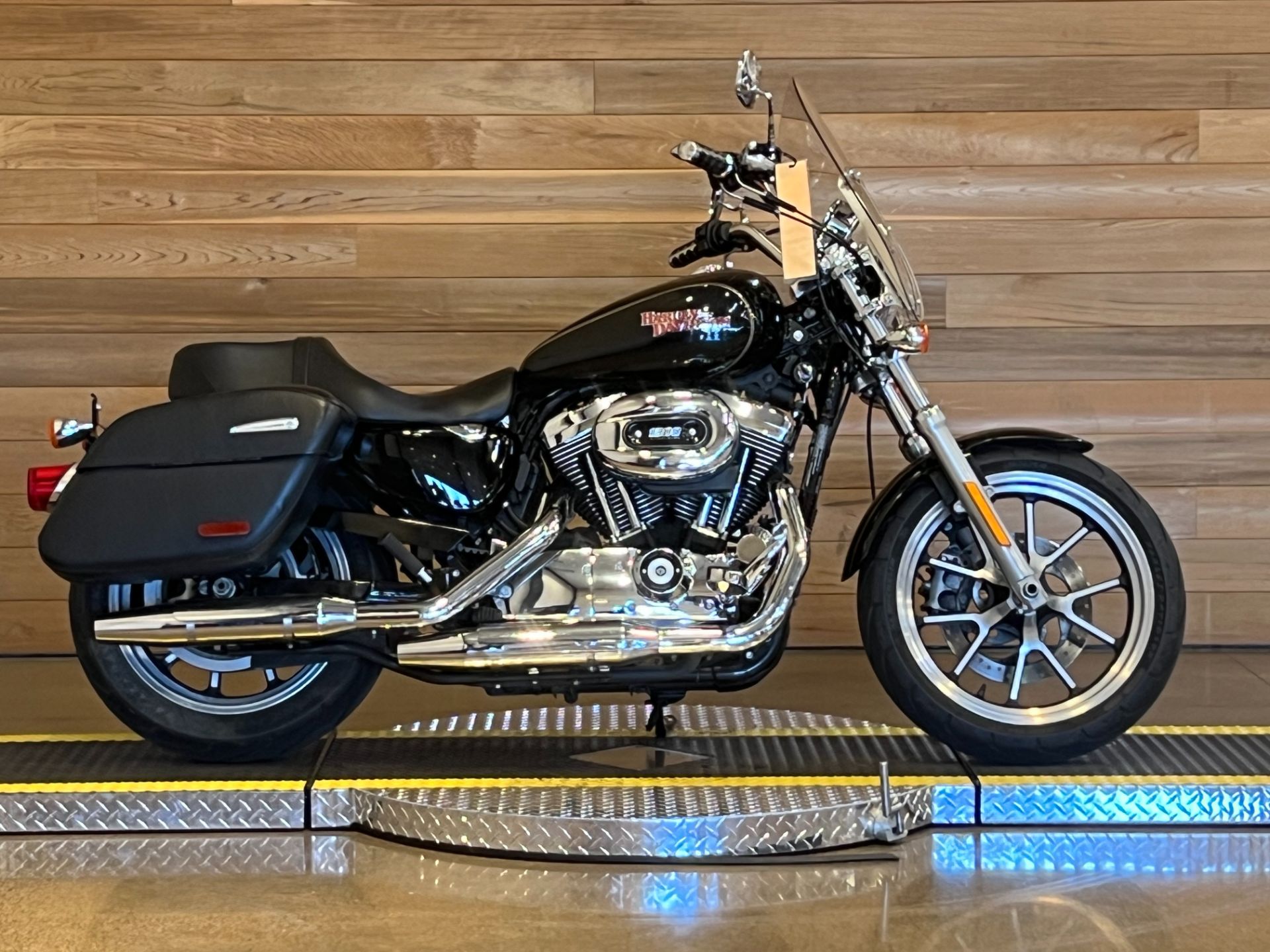 2016 Harley-Davidson SuperLow® 1200T in Salem, Oregon - Photo 1