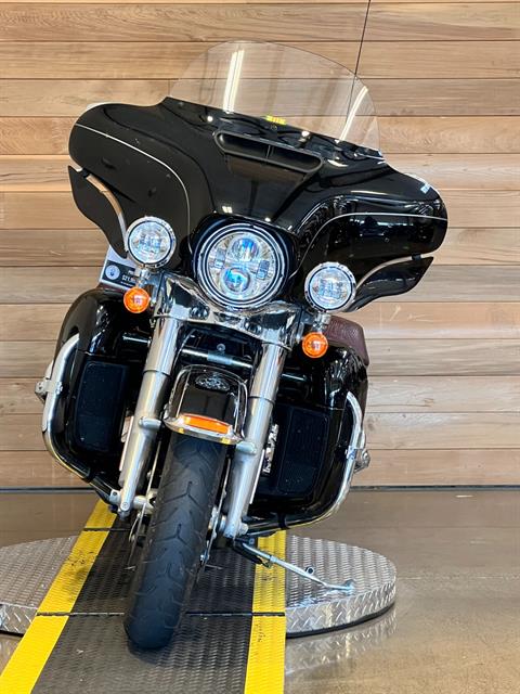 2017 Harley-Davidson Ultra Limited in Salem, Oregon - Photo 3