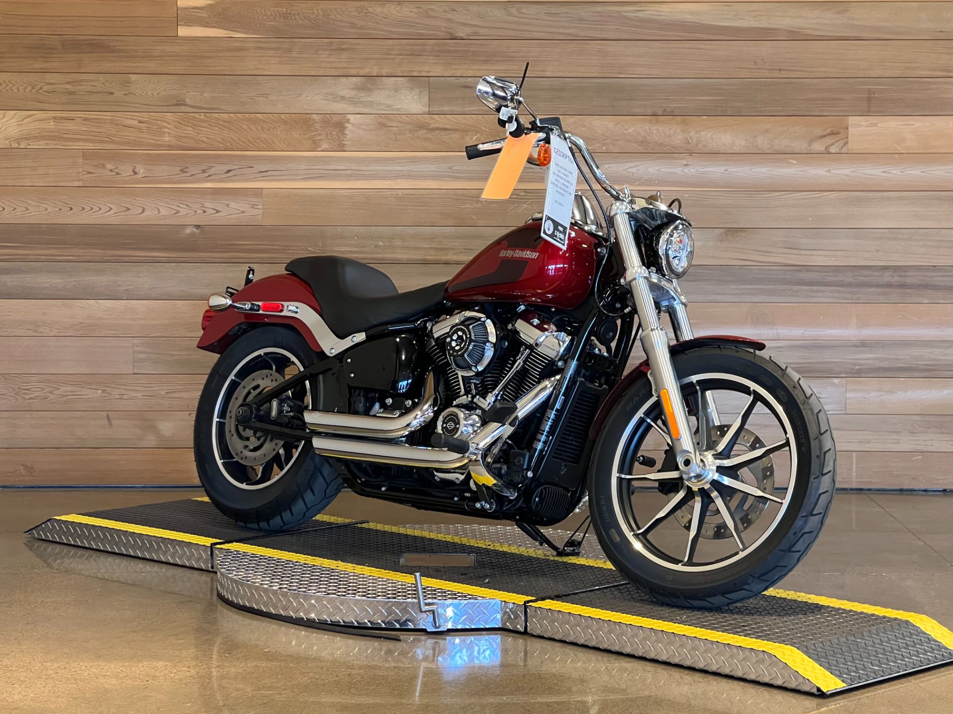 2018 Harley-Davidson Low Rider® 107 in Salem, Oregon - Photo 2