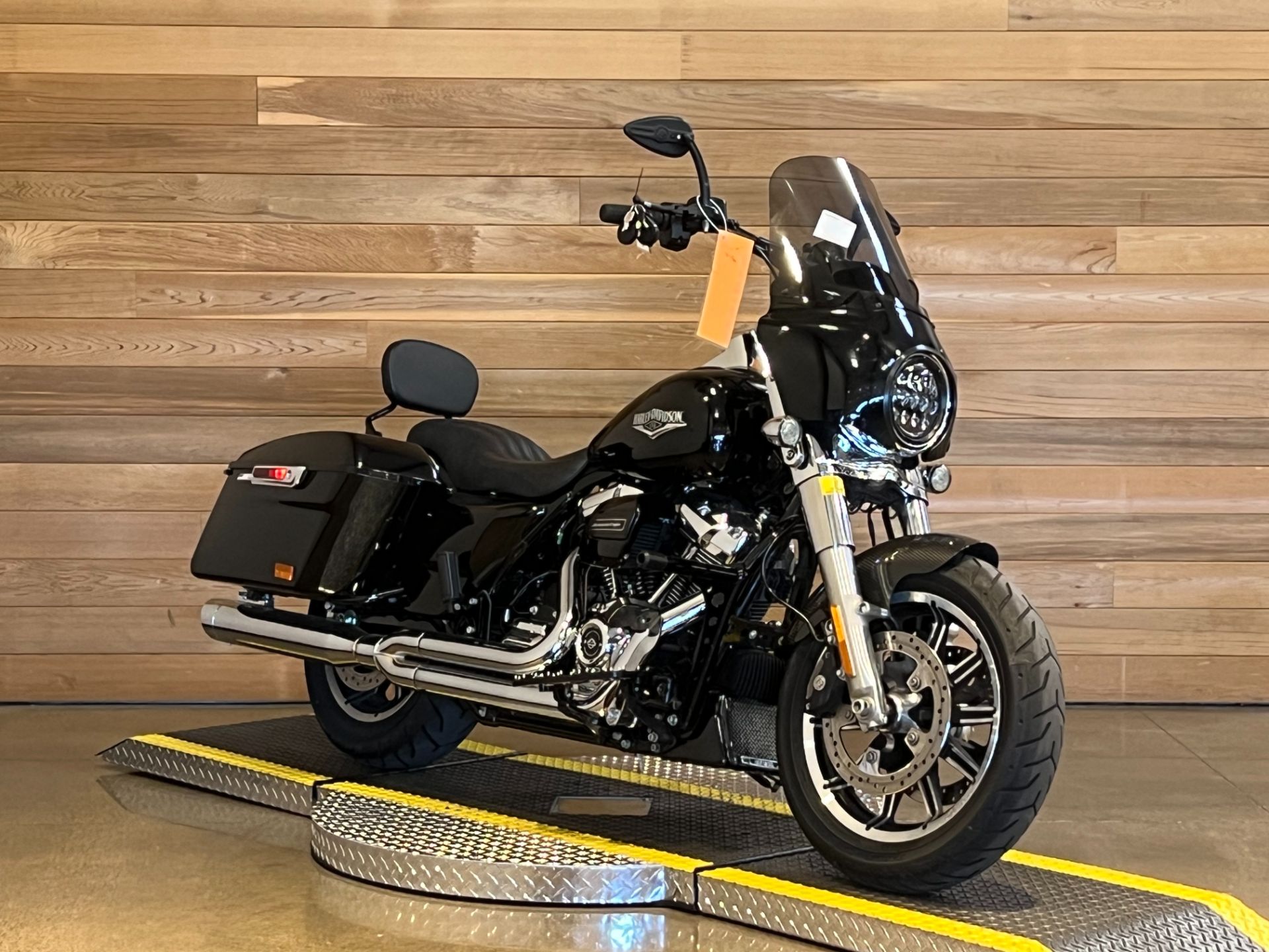 2019 Harley-Davidson Road King® in Salem, Oregon - Photo 2