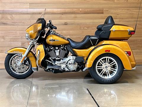 2023 Harley-Davidson Tri Glide® Ultra in Salem, Oregon - Photo 1