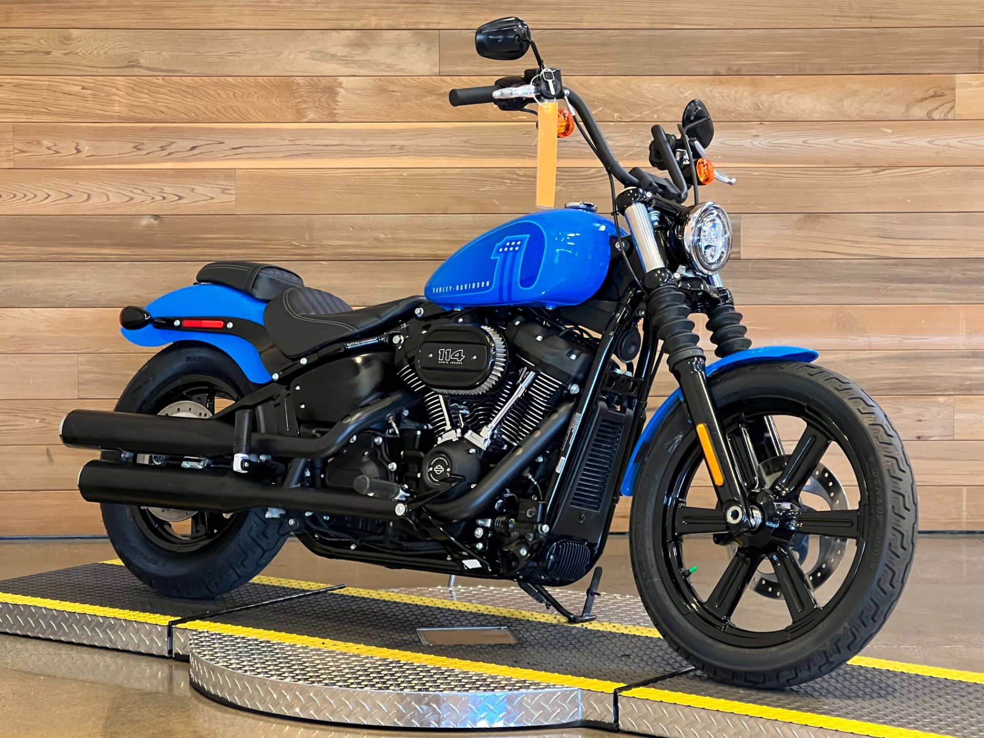 2022 Harley-Davidson Street Bob® 114 in Salem, Oregon - Photo 2
