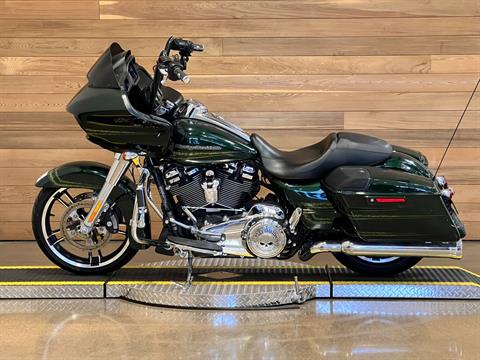 2019 Harley-Davidson Road Glide® in Salem, Oregon - Photo 5