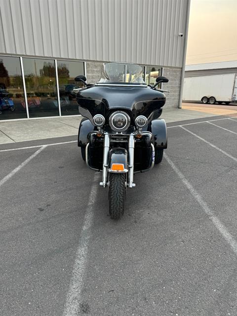 2012 Harley-Davidson Tri Glide® Ultra Classic® in Salem, Oregon - Photo 3