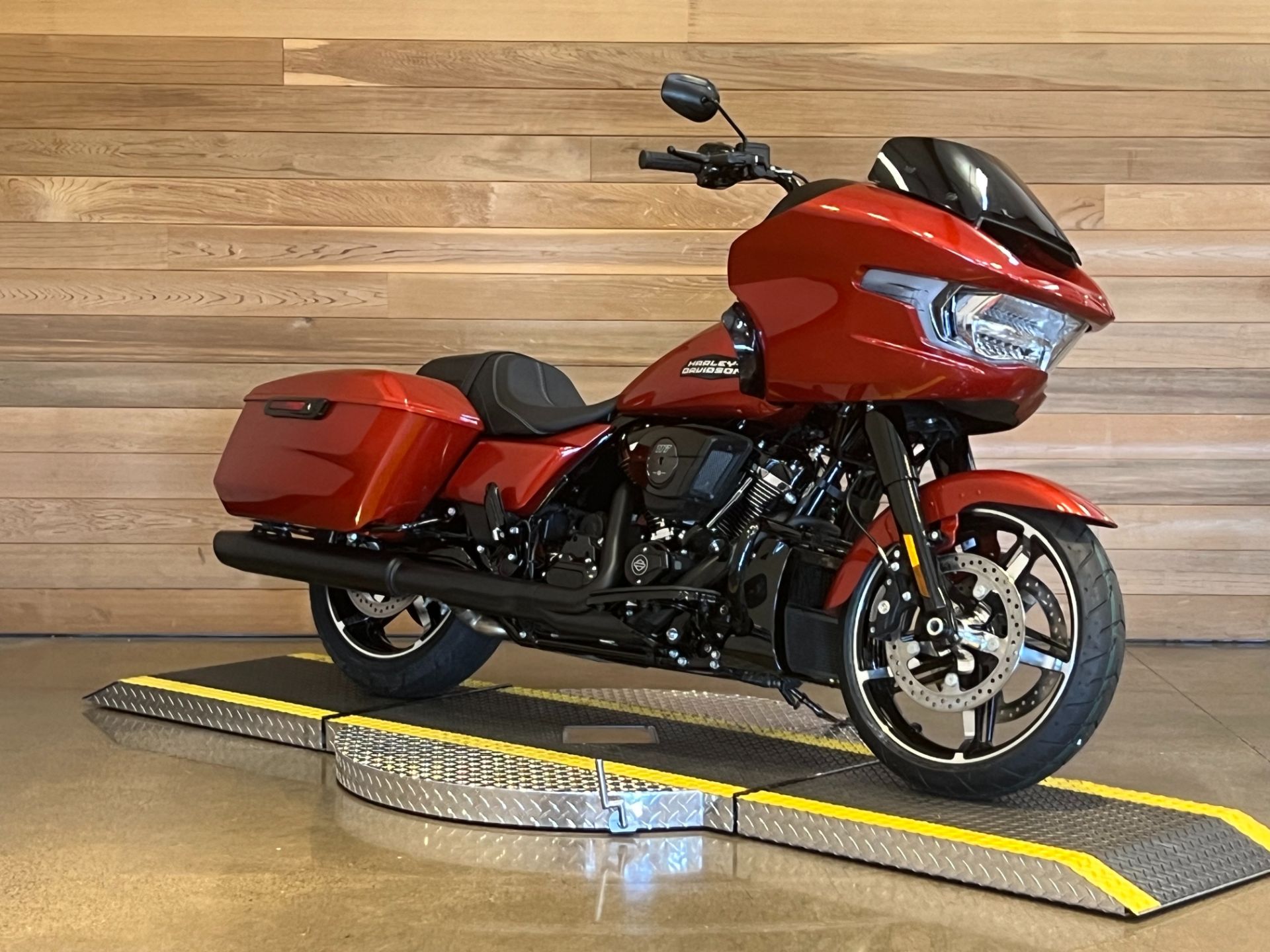 2024 Harley-Davidson Road Glide® in Salem, Oregon - Photo 2