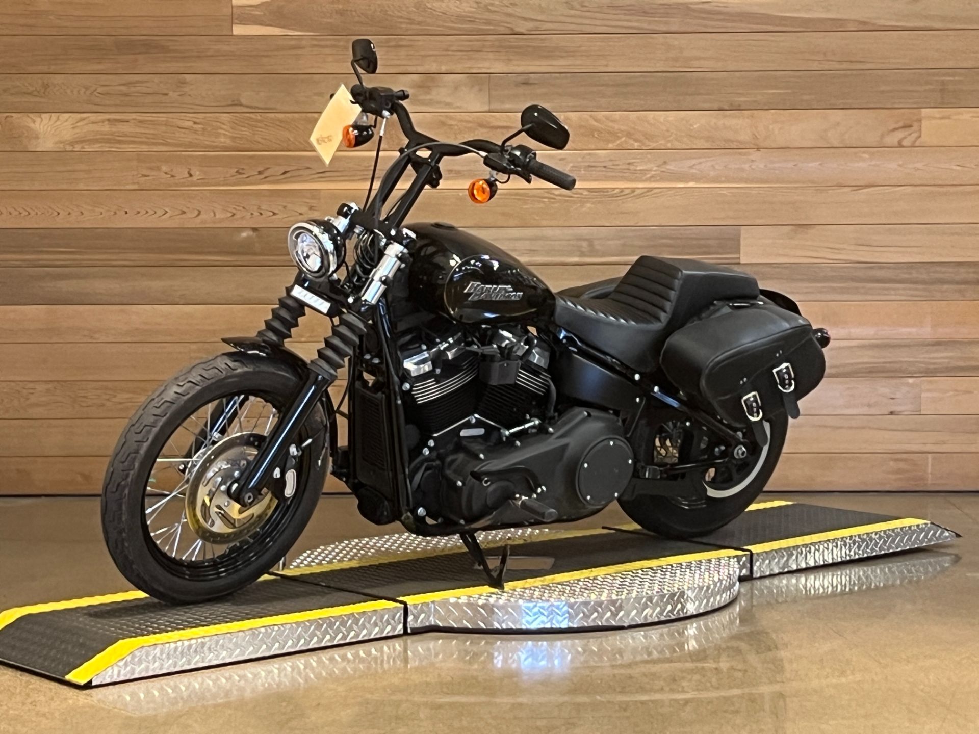 2018 Harley-Davidson Street Bob® 107 in Salem, Oregon - Photo 4