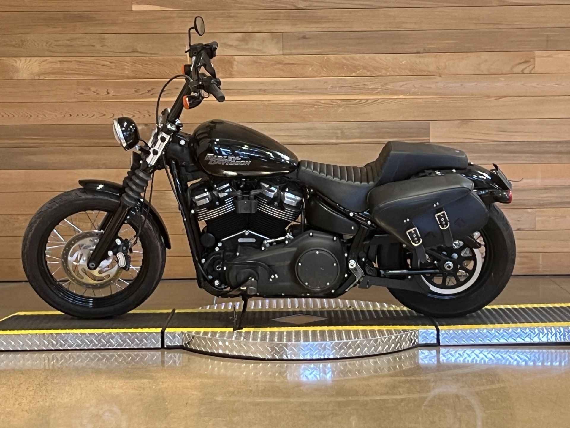 2018 Harley-Davidson Street Bob® 107 in Salem, Oregon - Photo 5