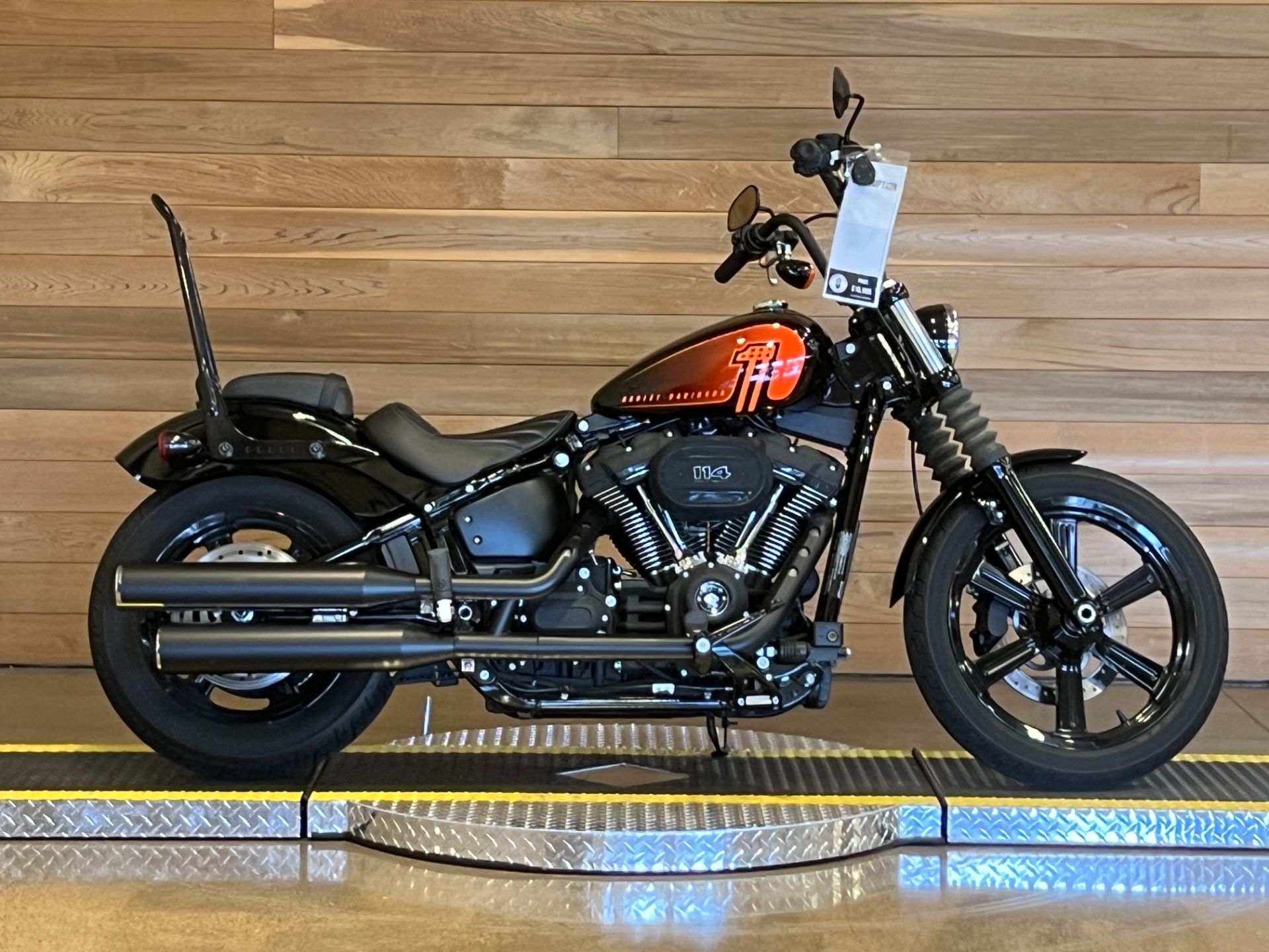 2022 Harley-Davidson Street Bob® 114 in Salem, Oregon - Photo 1