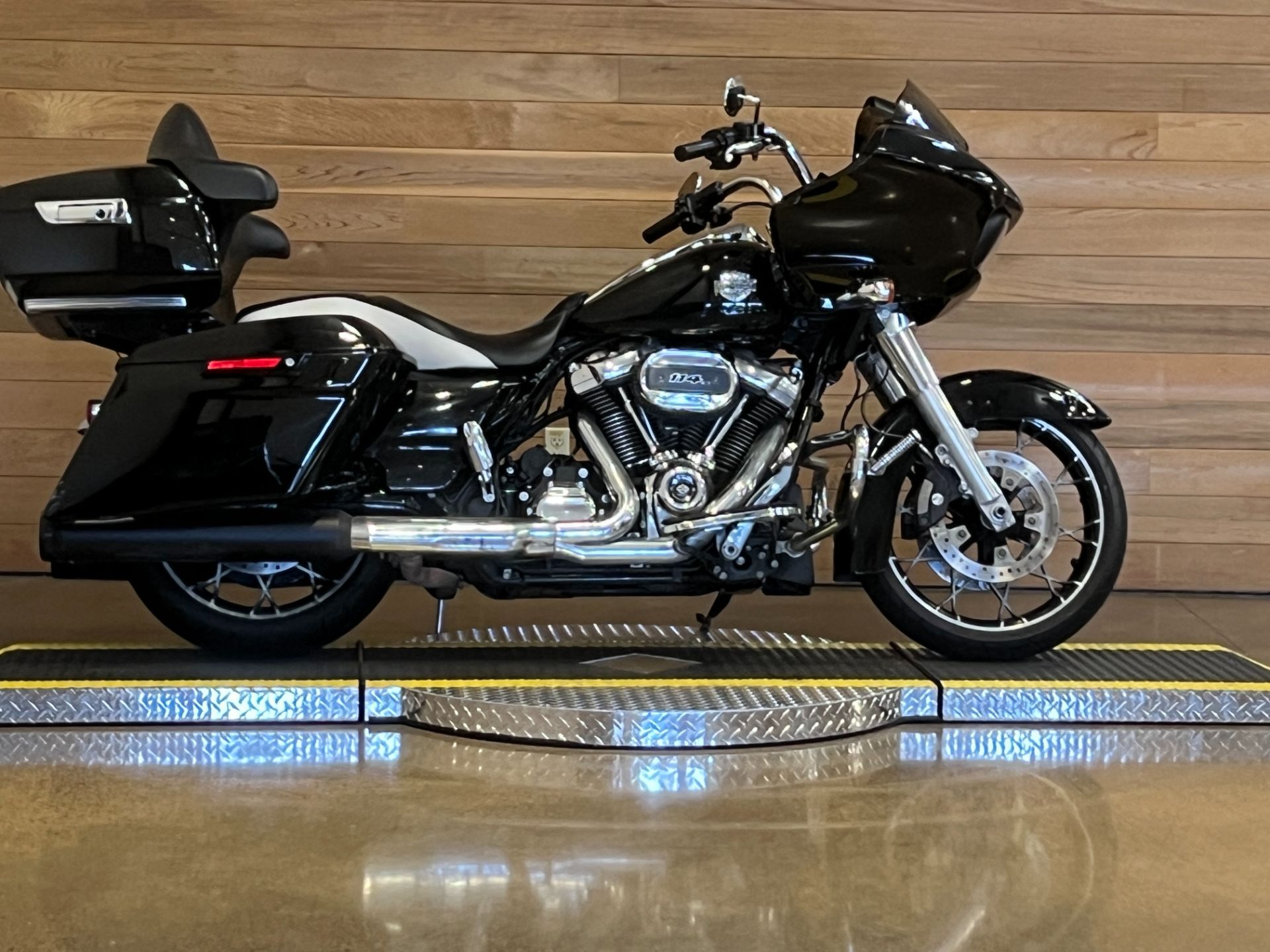 2021 Harley-Davidson Road Glide® Special in Salem, Oregon - Photo 1