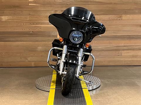 2017 Harley-Davidson Street Glide® in Salem, Oregon - Photo 3