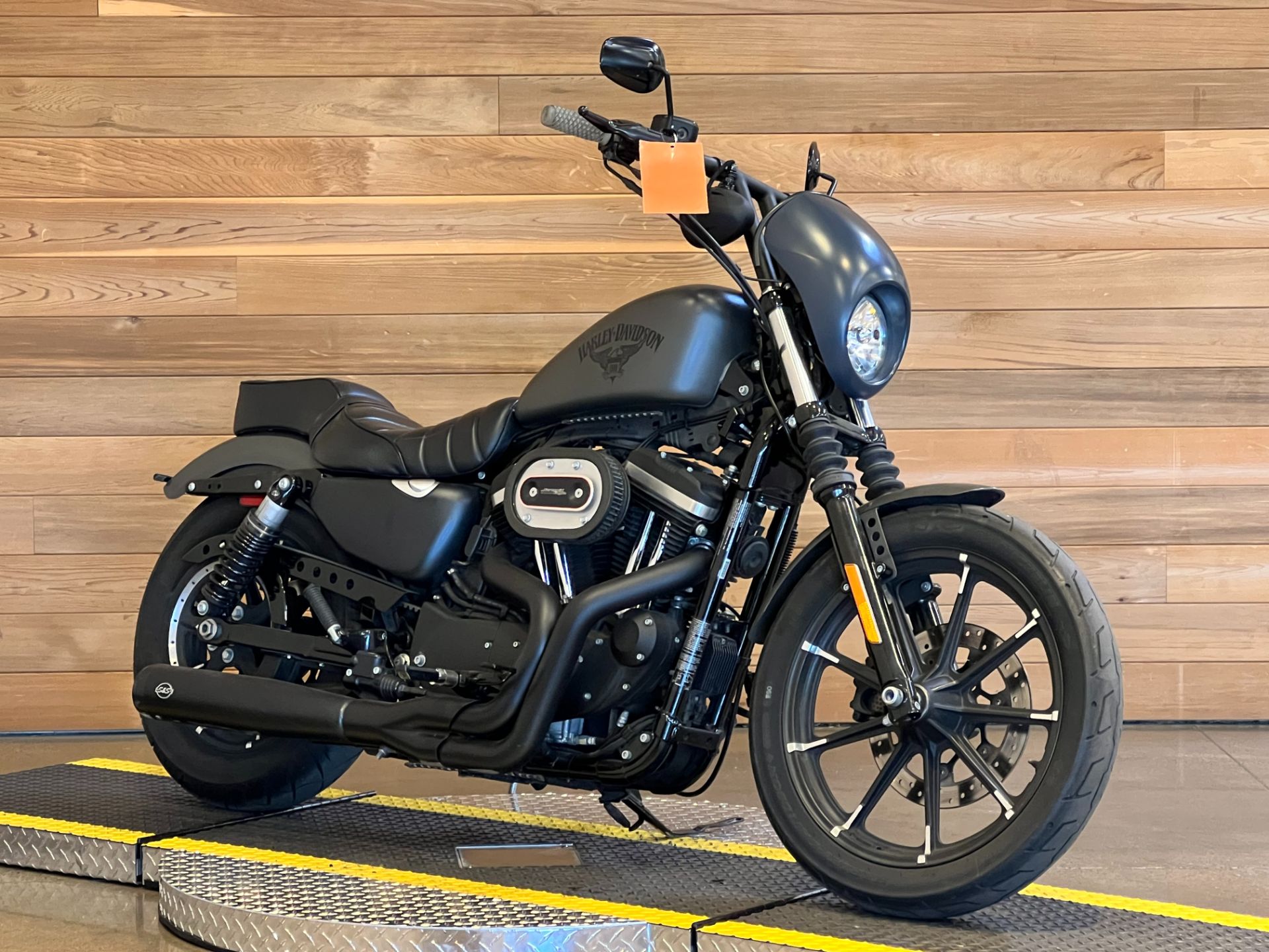 2018 Harley-Davidson Iron 883™ in Salem, Oregon - Photo 2