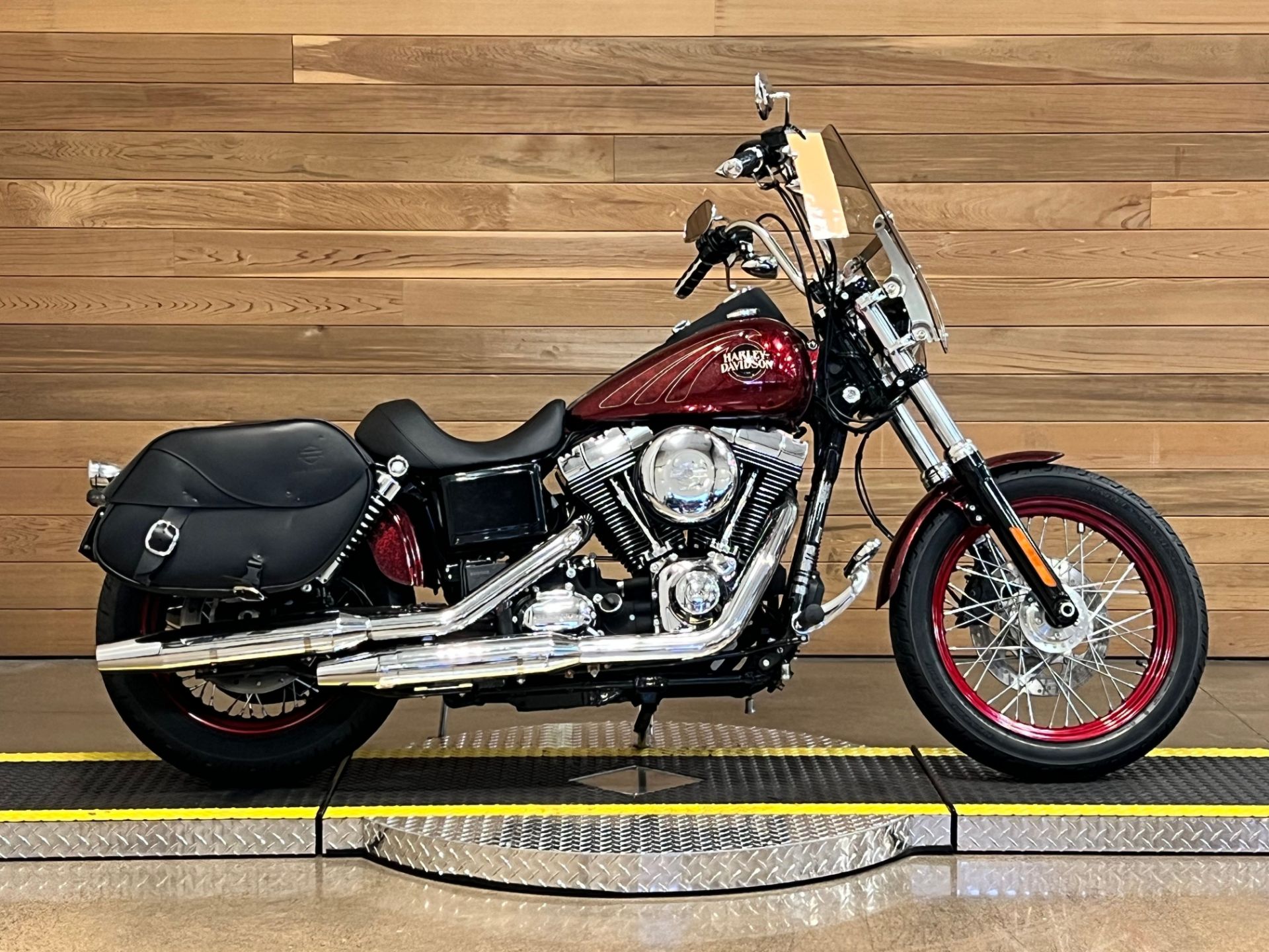 2013 Harley-Davidson Dyna® Street Bob® in Salem, Oregon - Photo 1