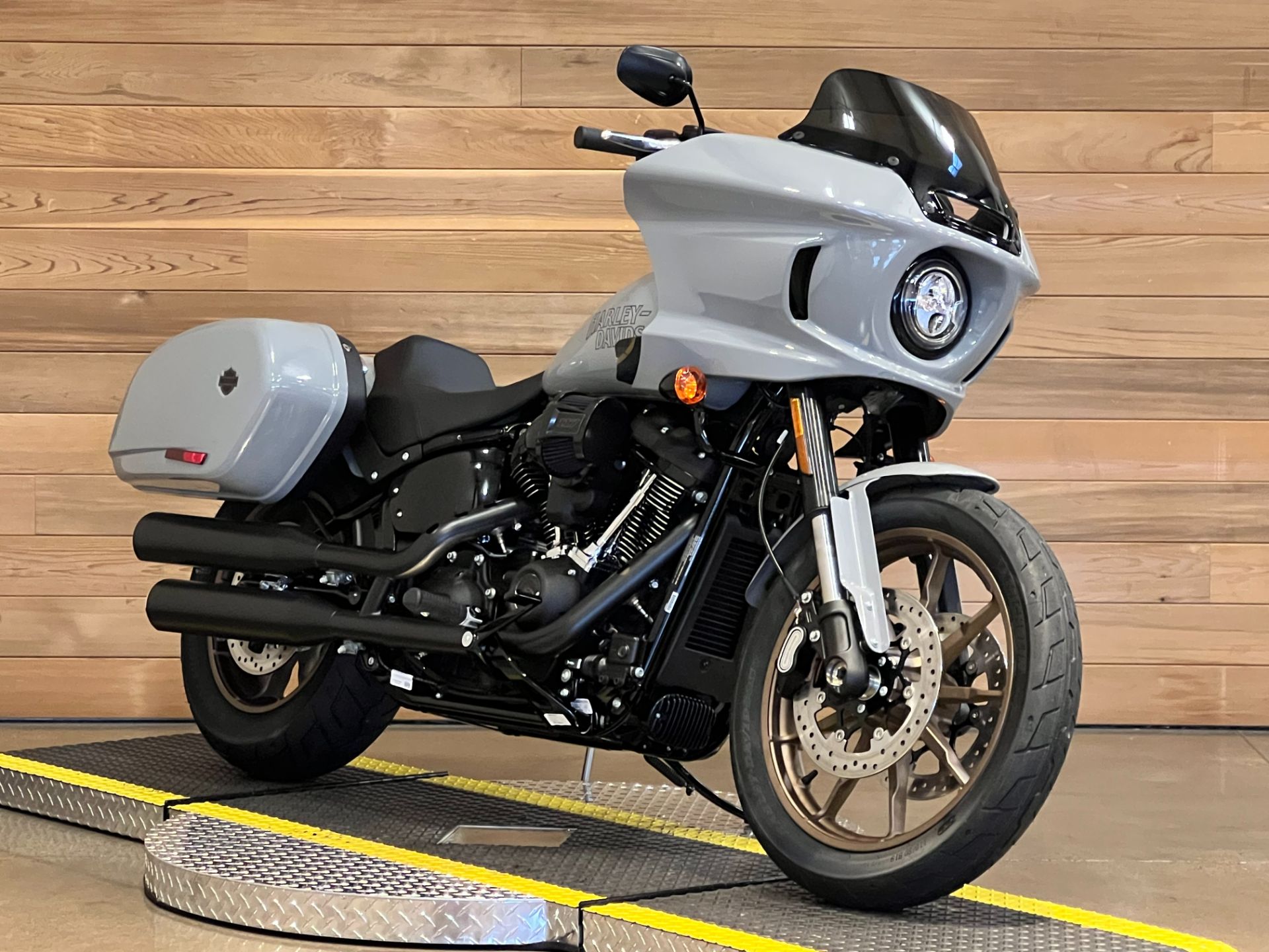 2024 Harley-Davidson Low Rider® ST in Salem, Oregon - Photo 2