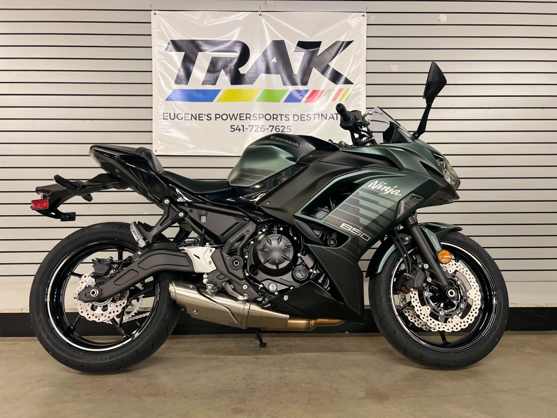 2025 Kawasaki Ninja 650 ABS in Eugene, Oregon - Photo 1