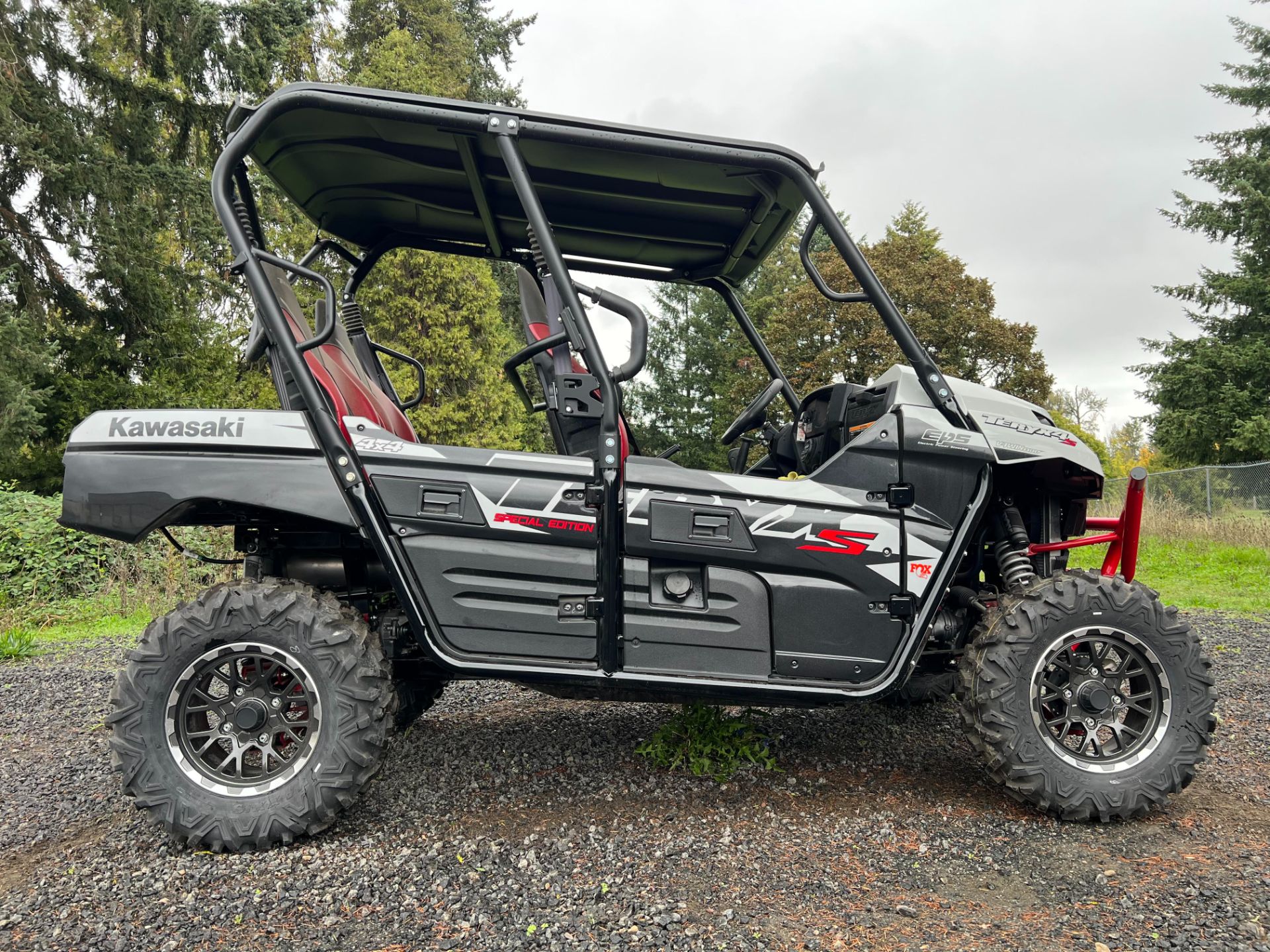 2023 Kawasaki Teryx4 S Special Edition in Eugene, Oregon - Photo 1