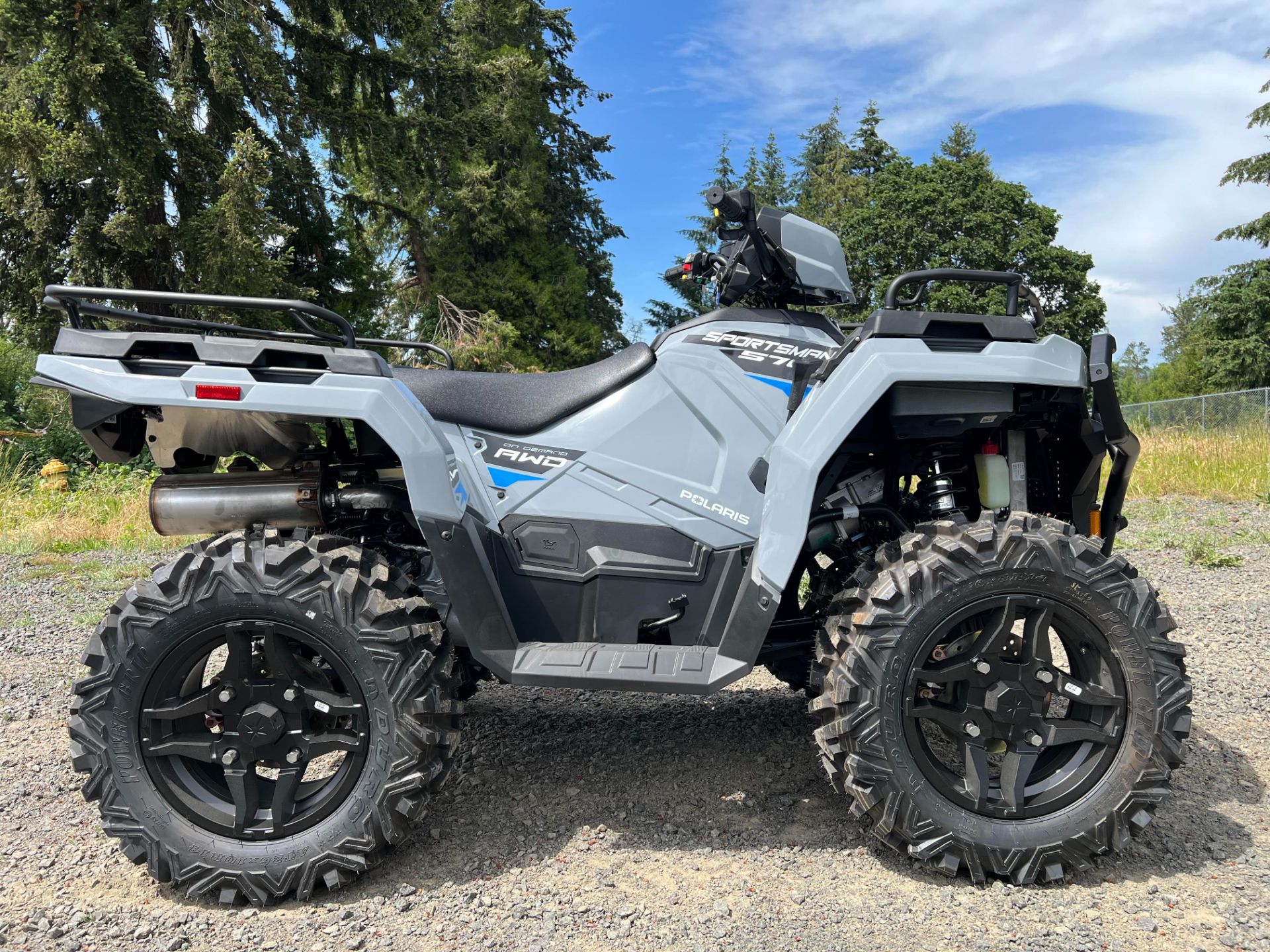 2024 Polaris Sportsman 570 Premium in Eugene, Oregon - Photo 1