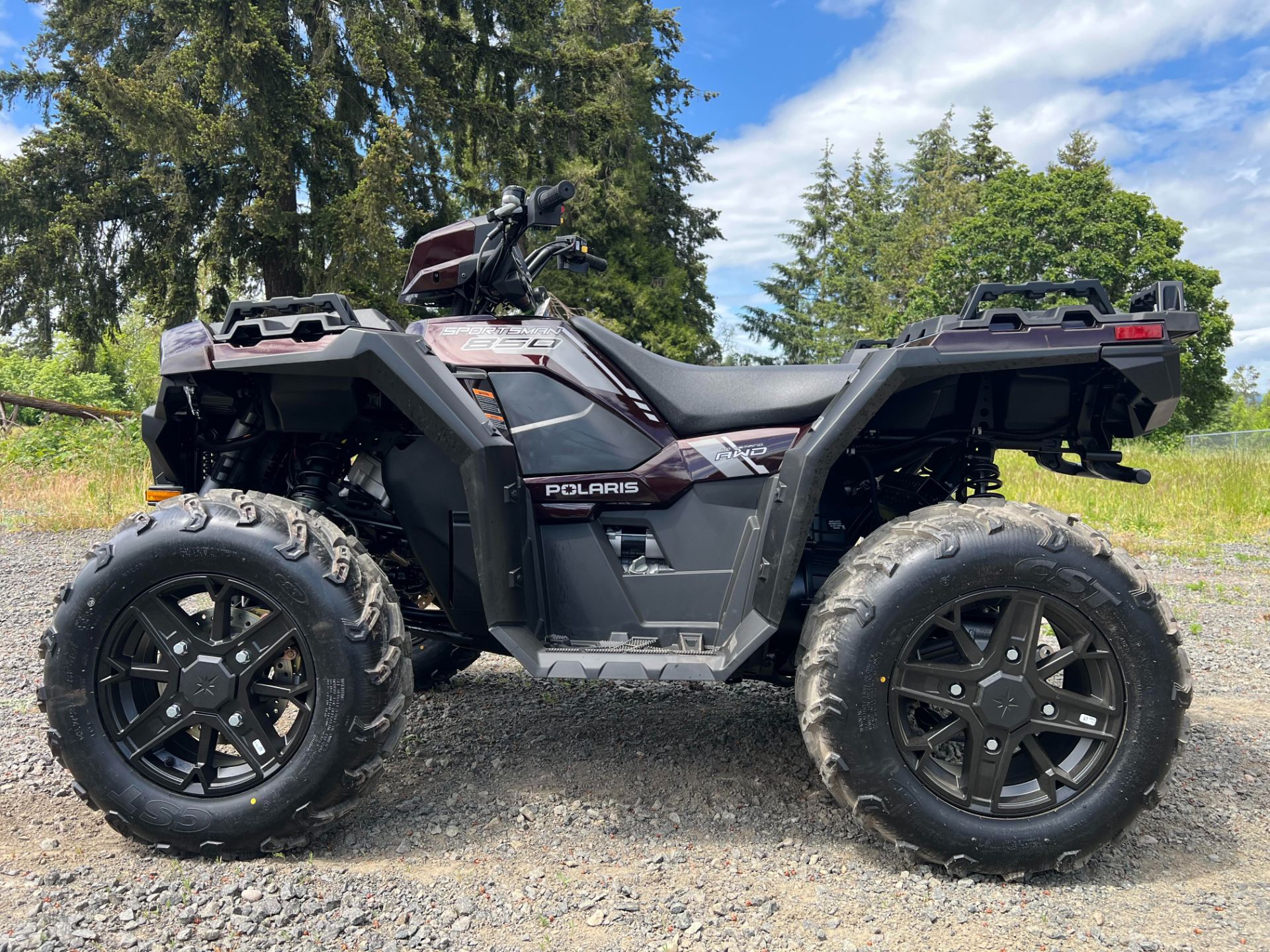 2024 Polaris Sportsman 850 Premium in Eugene, Oregon - Photo 2