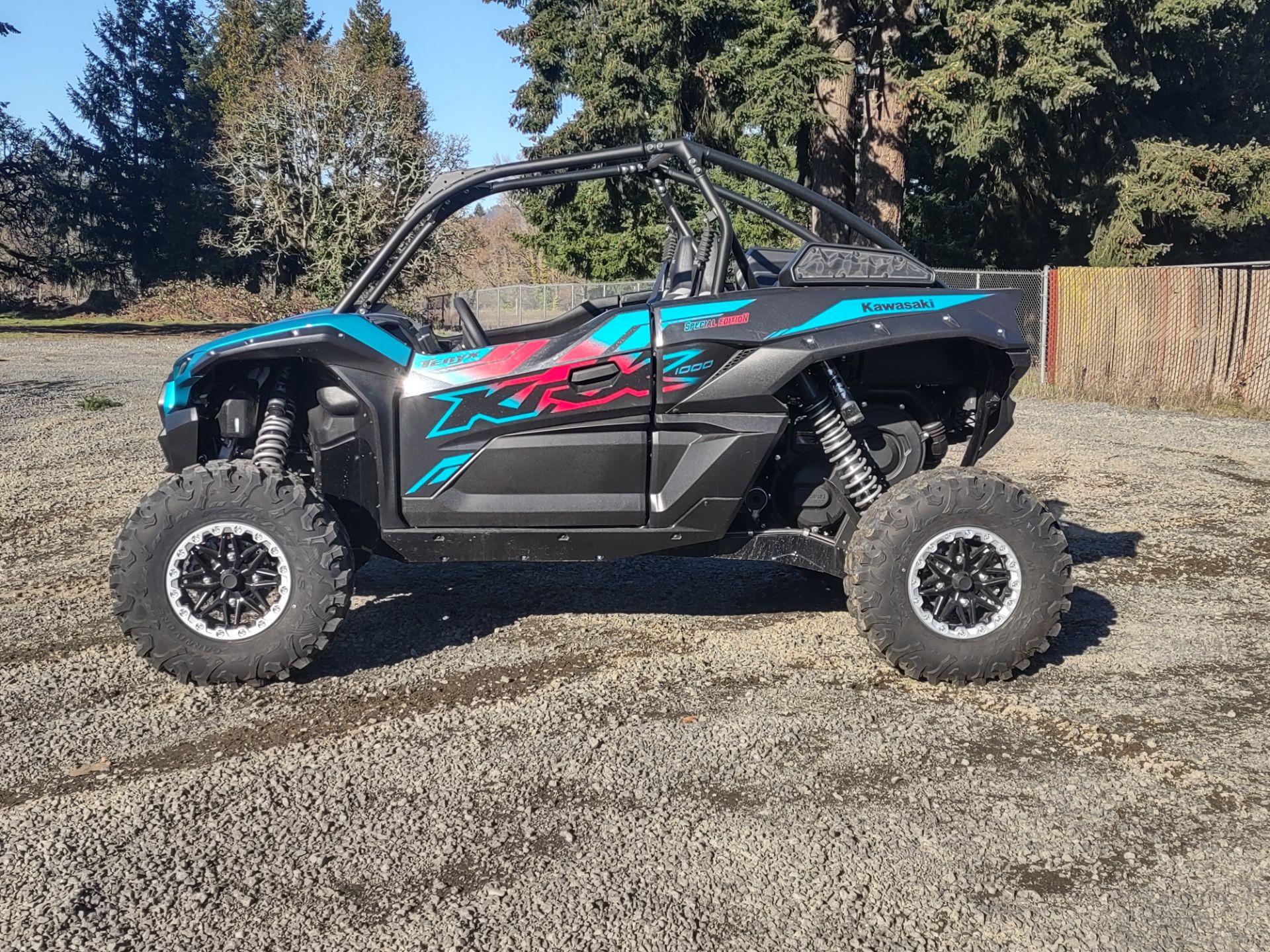 2022 Kawasaki Teryx KRX 1000 Special Edition in Eugene, Oregon - Photo 2