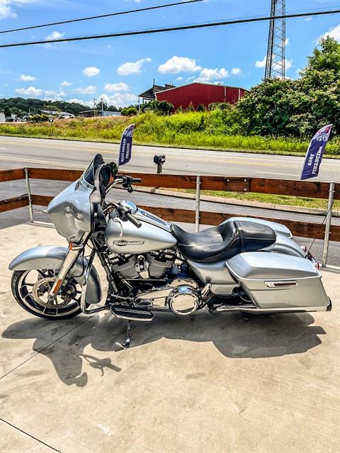 2023 Harley-Davidson Street Glide® in Maryville, Tennessee - Photo 5
