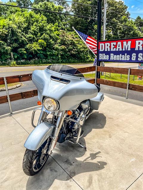 2023 Harley-Davidson Street Glide® in Maryville, Tennessee - Photo 6
