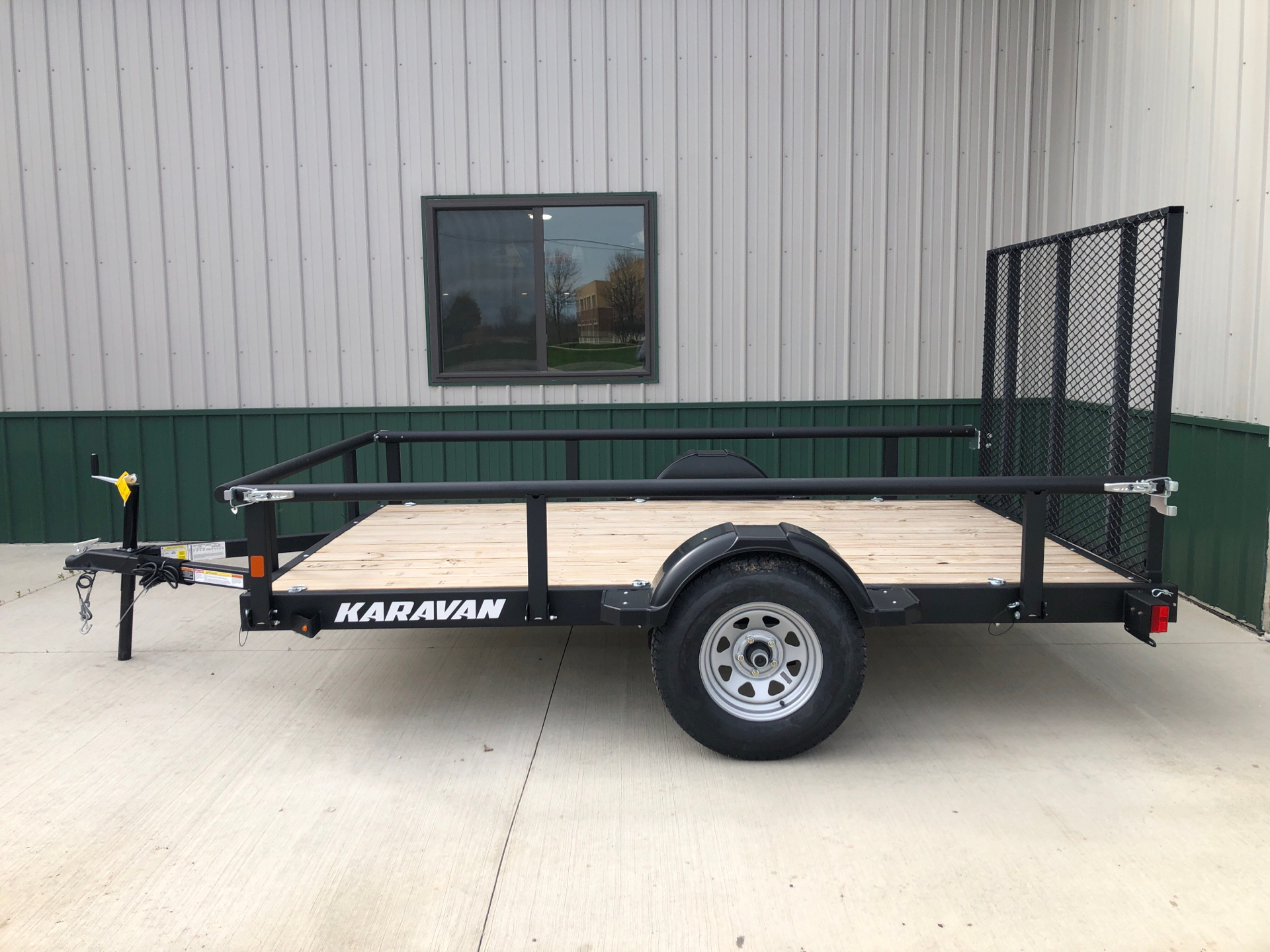 2022 Karavan Trailers KOU-2990-72-10-BL in Elkhorn, Wisconsin - Photo 7