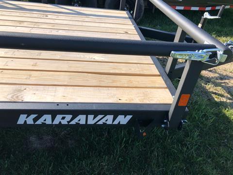 2022 Karavan Trailers KTPU-6500-TEB-82-18 in Elkhorn, Wisconsin - Photo 3