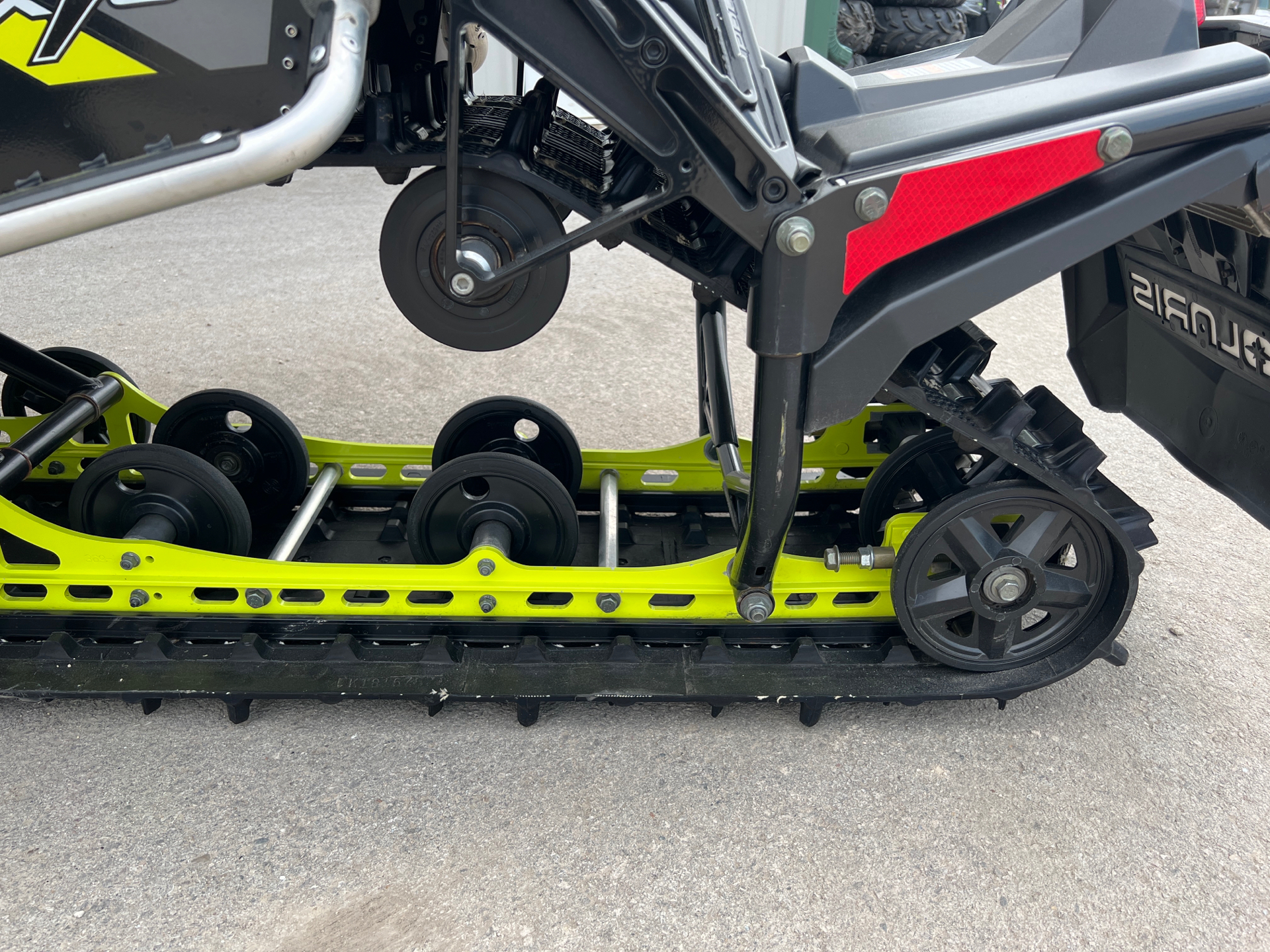 2019 Polaris 800 Switchback Pro-S SnowCheck Select in Elkhorn, Wisconsin - Photo 5