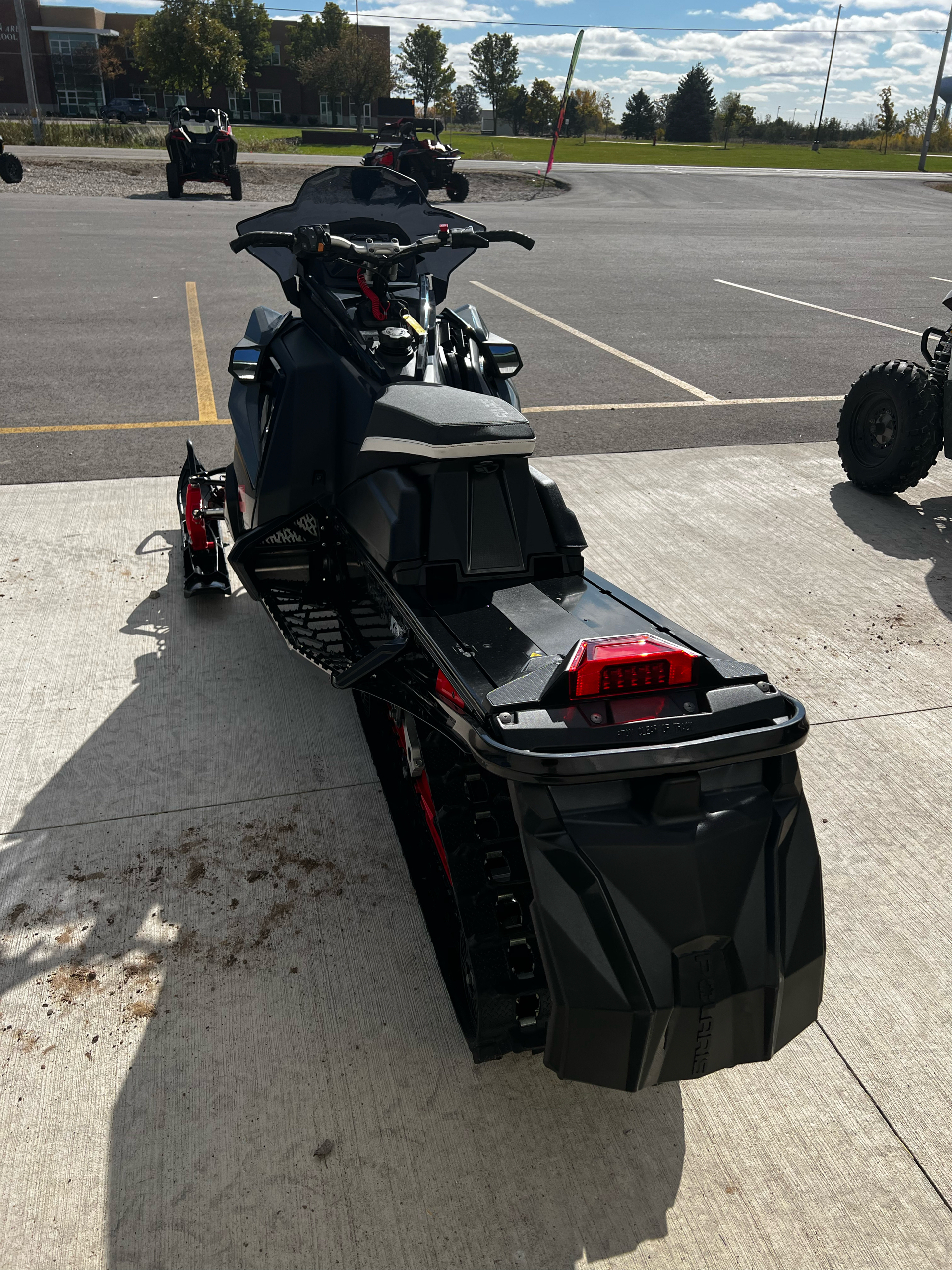 2021 Polaris 850 Indy XC 137 Launch Edition Factory Choice in Elkhorn, Wisconsin - Photo 5