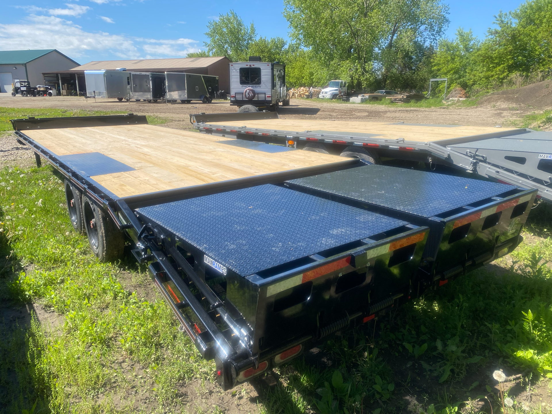 2024 Diamond C Trailers DEC210 26' X 102" - 20,000lb. in Elkhorn, Wisconsin - Photo 1