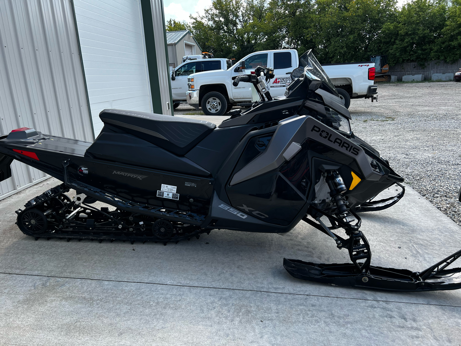 2022 Polaris 850 Indy XC 129 Factory Choice in Elkhorn, Wisconsin - Photo 2
