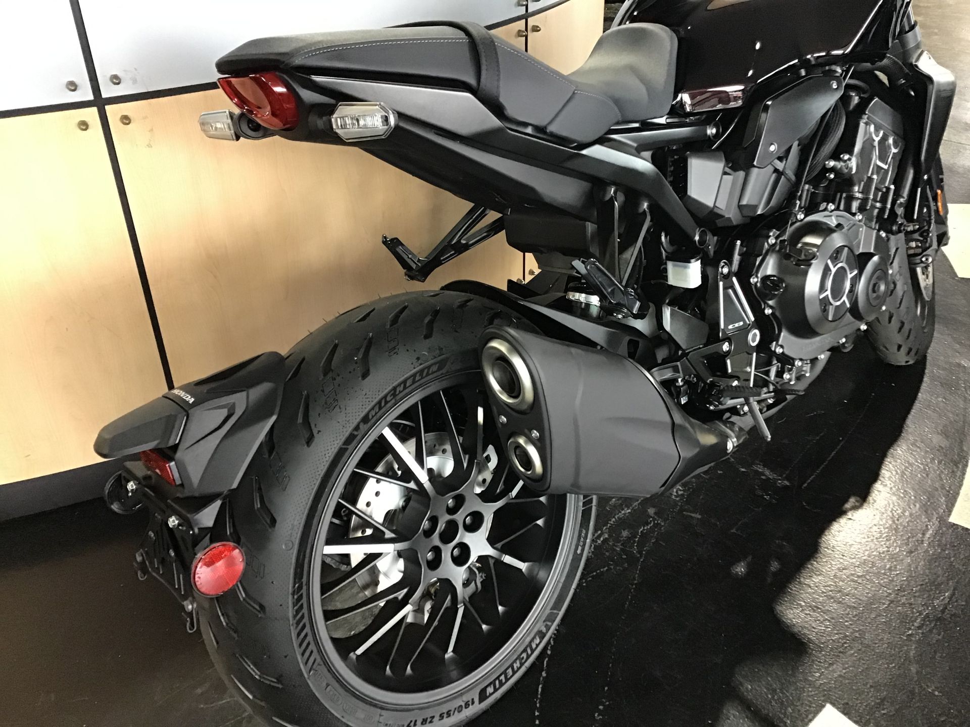 2021 Honda CB1000R Black Edition in Huntington Beach, California - Photo 2