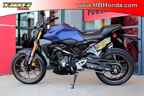 2022 Honda CB300R ABS in Huntington Beach, California - Photo 2