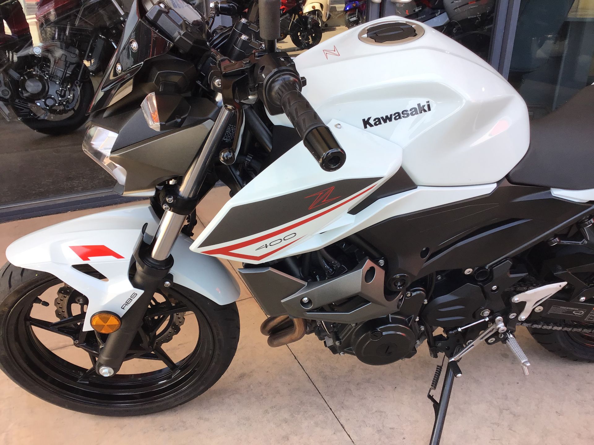 2022 Kawasaki Z400 ABS in Huntington Beach, California - Photo 3