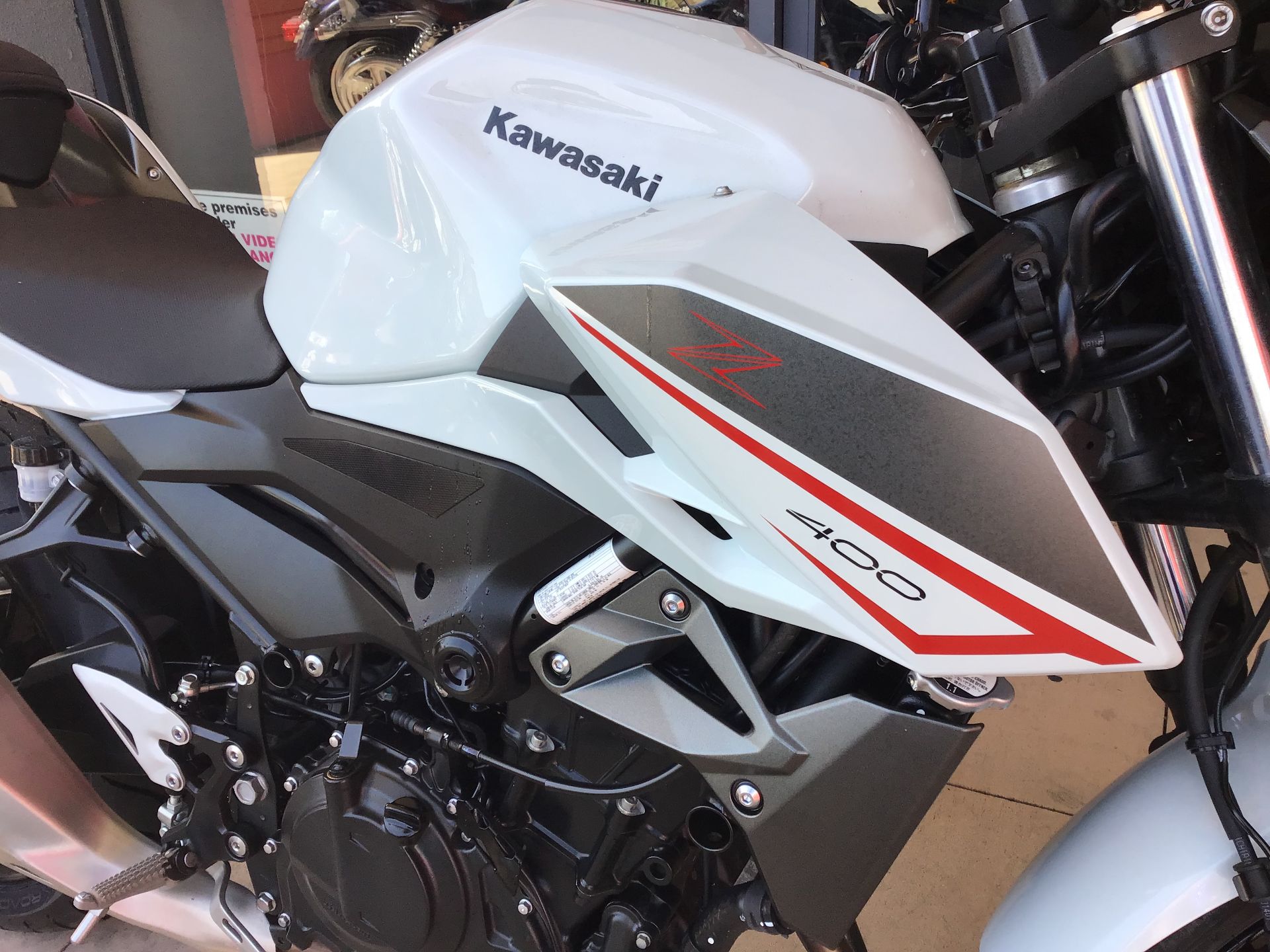 2022 Kawasaki Z400 ABS in Huntington Beach, California - Photo 4