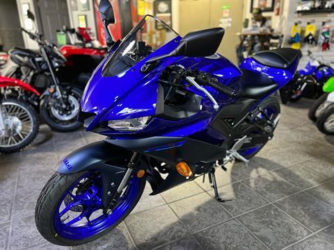 2023 Yamaha YZF-R3 ABS in Gulfport, Mississippi - Photo 9