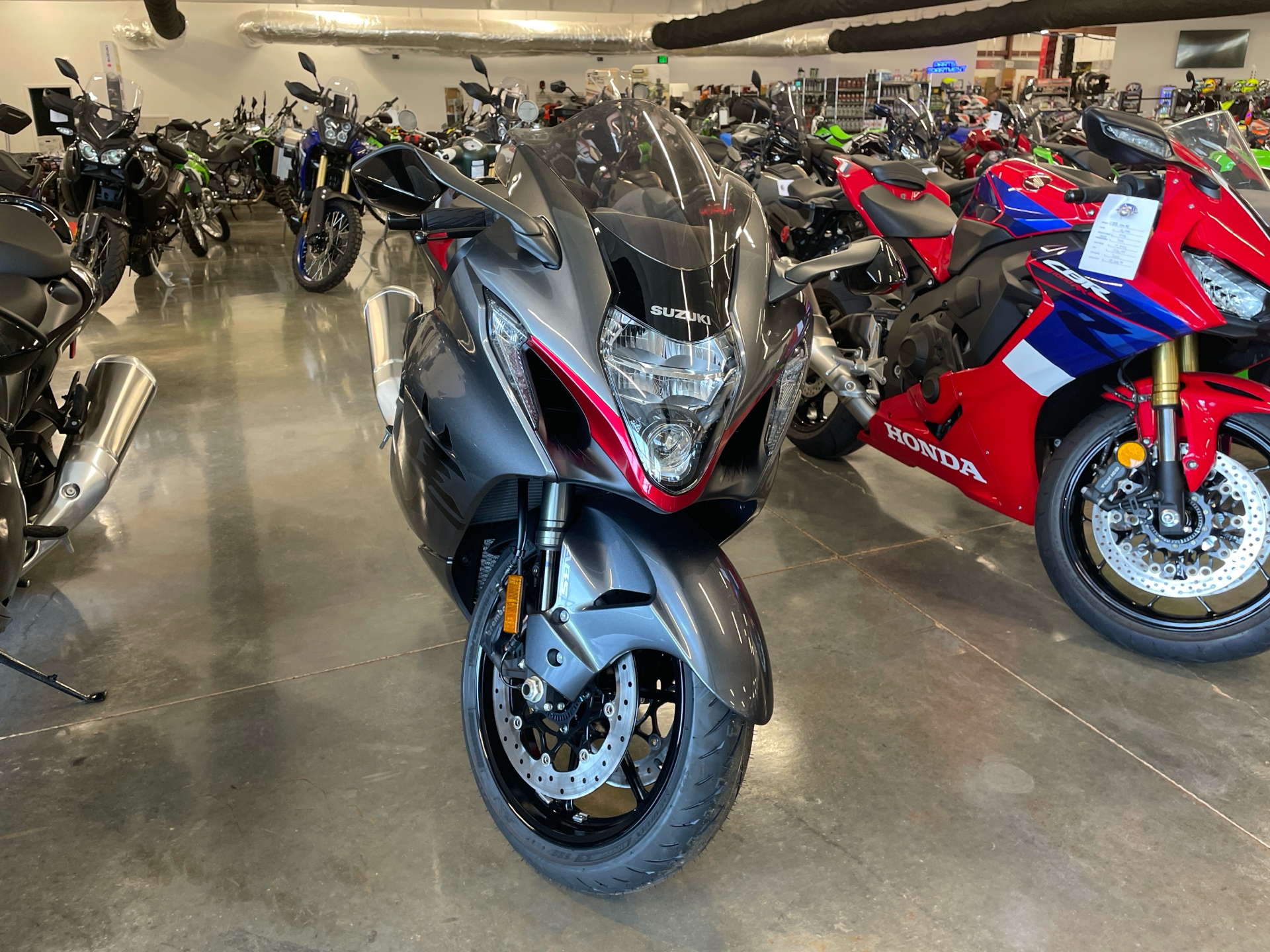 2024 Suzuki Hayabusa in Gulfport, Mississippi - Photo 2