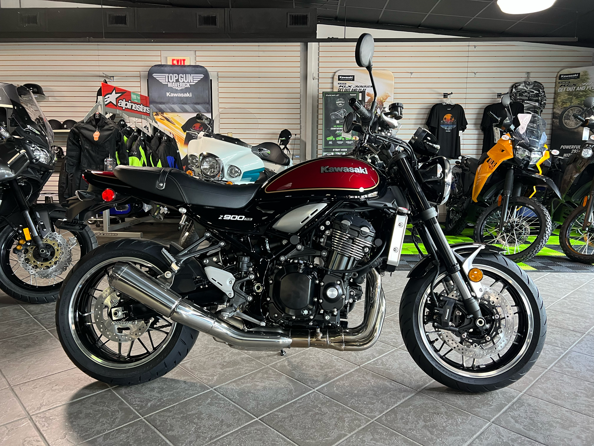 2023 Kawasaki Z900RS in Gulfport, Mississippi - Photo 2