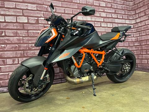 2020 KTM 1290 Super Duke R in Gaithersburg, Maryland - Photo 11