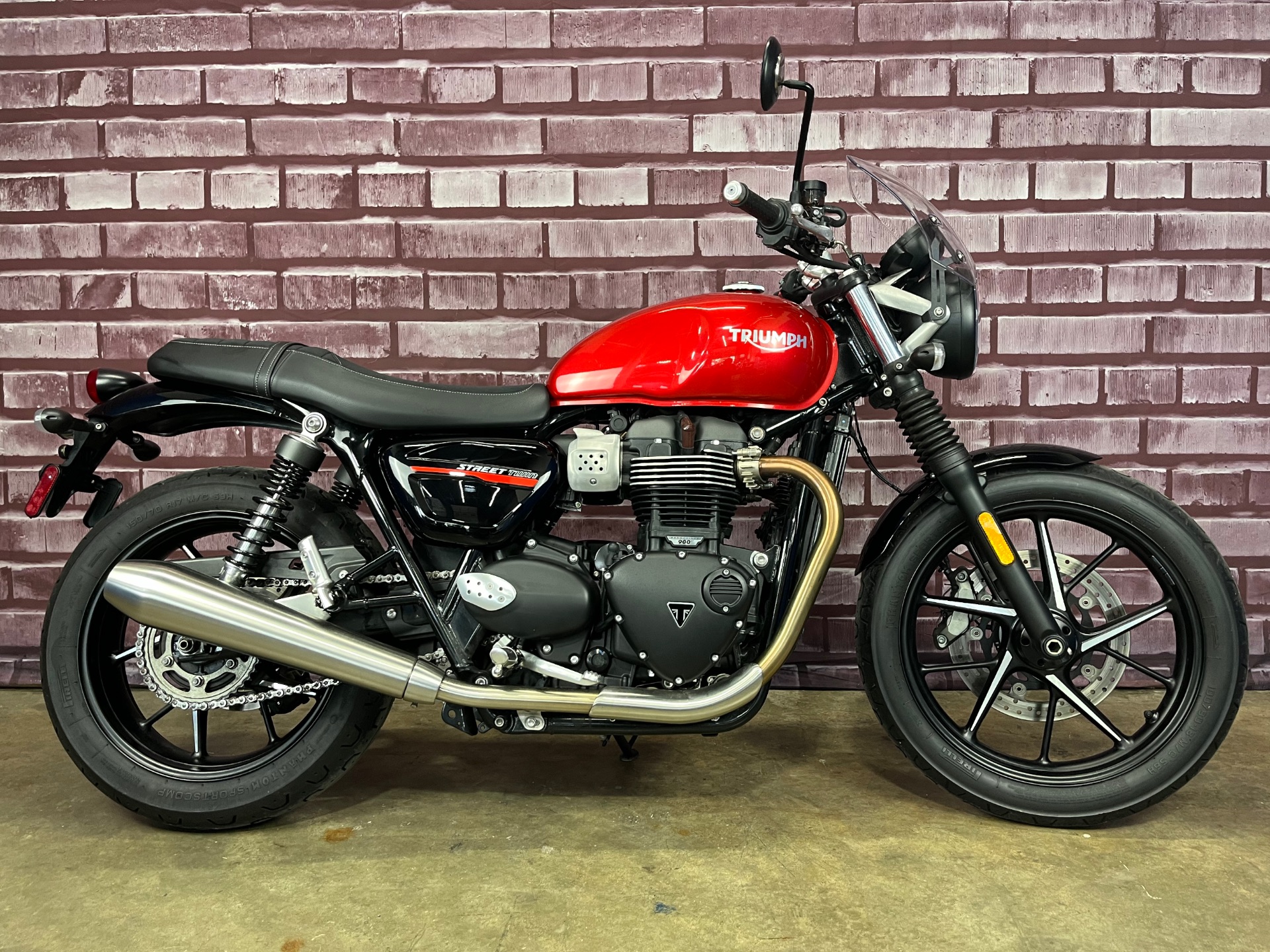 2020 Triumph Street Twin in Gaithersburg, Maryland - Photo 1