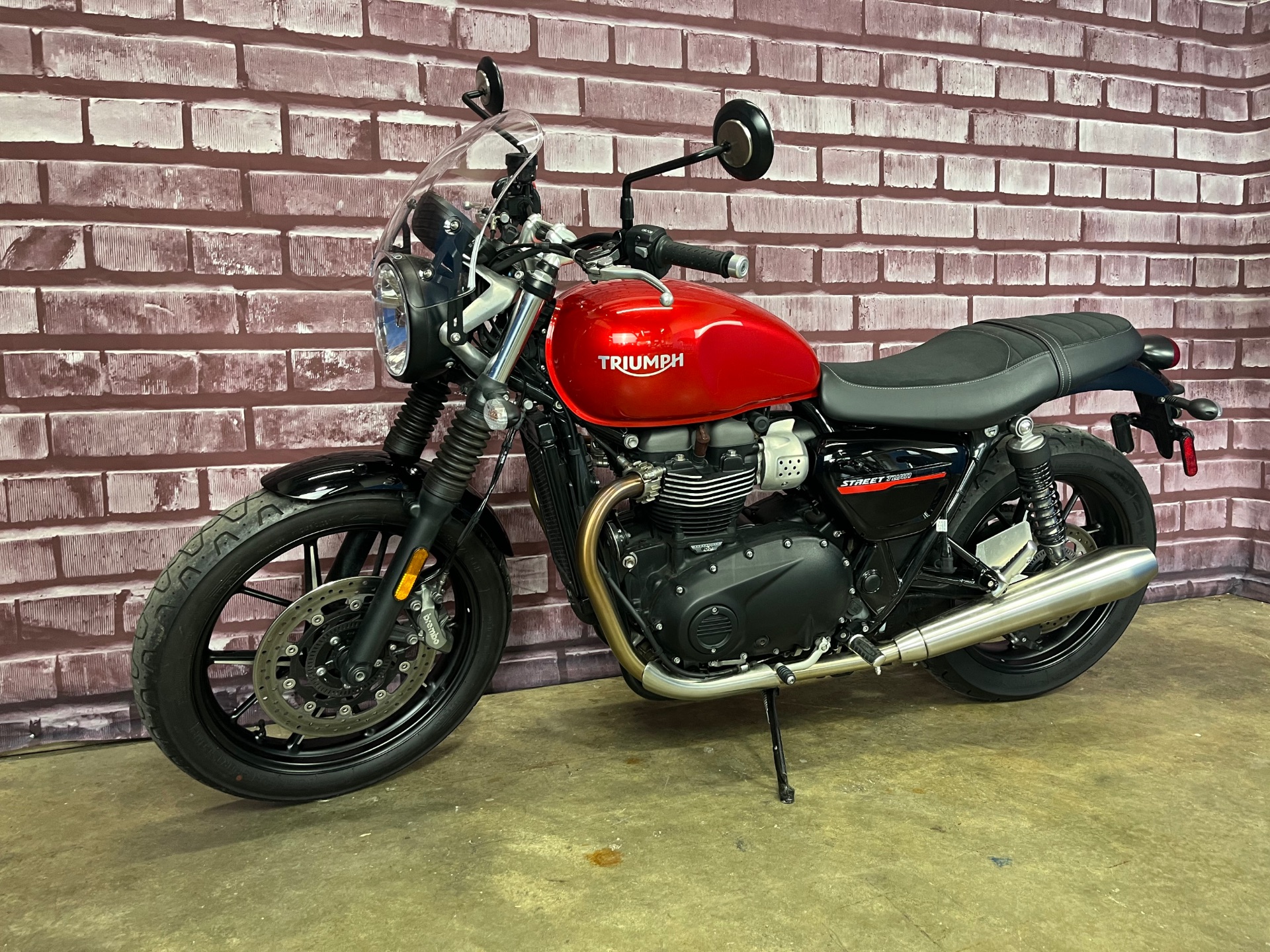 2020 Triumph Street Twin in Gaithersburg, Maryland - Photo 5