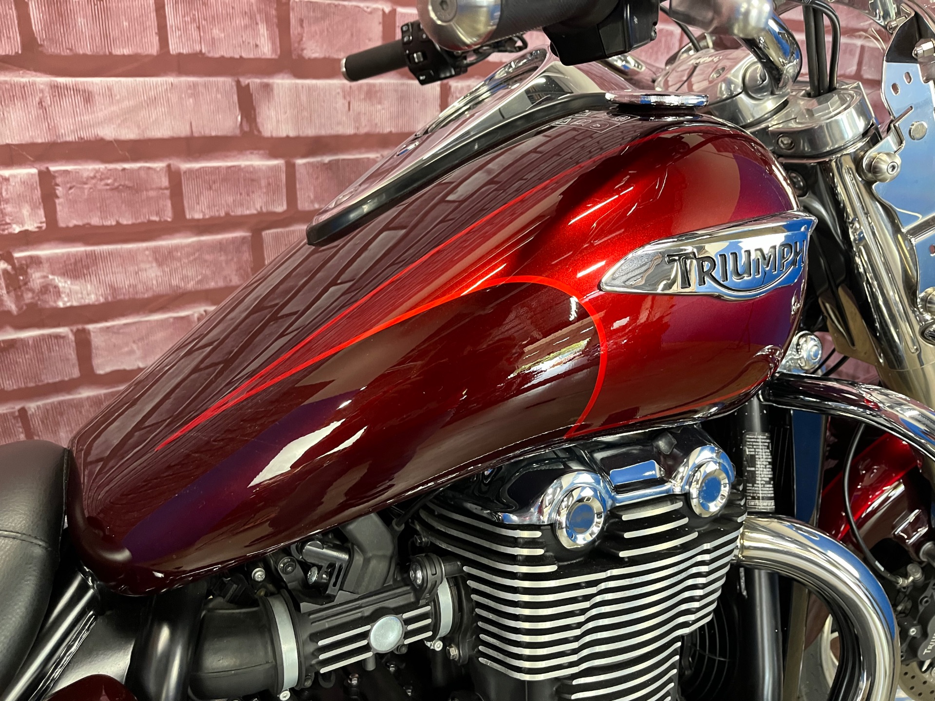 2015 Triumph Thunderbird Commander ABS in Gaithersburg, Maryland - Photo 4