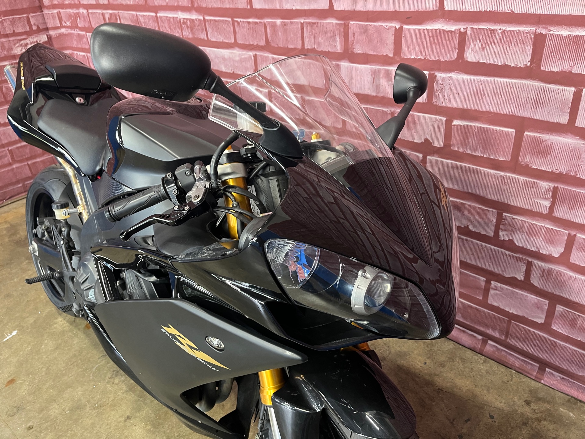 2007 Yamaha YZF-R1 in Gaithersburg, Maryland - Photo 5