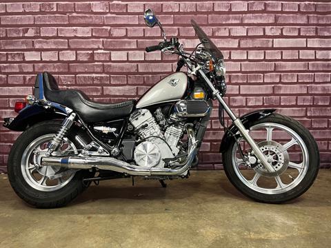 2004 Kawasaki Vulcan® 750 in Gaithersburg, Maryland - Photo 1