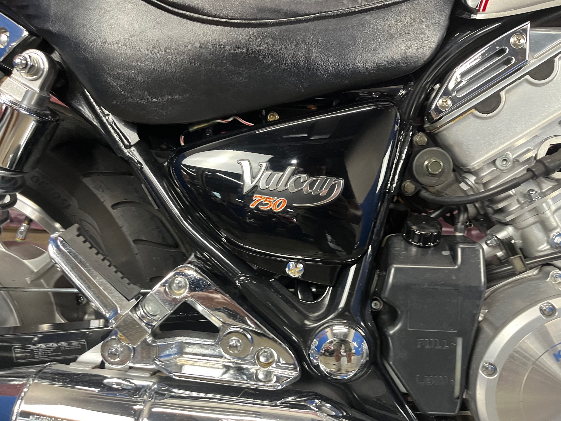 2004 Kawasaki Vulcan® 750 in Gaithersburg, Maryland - Photo 5